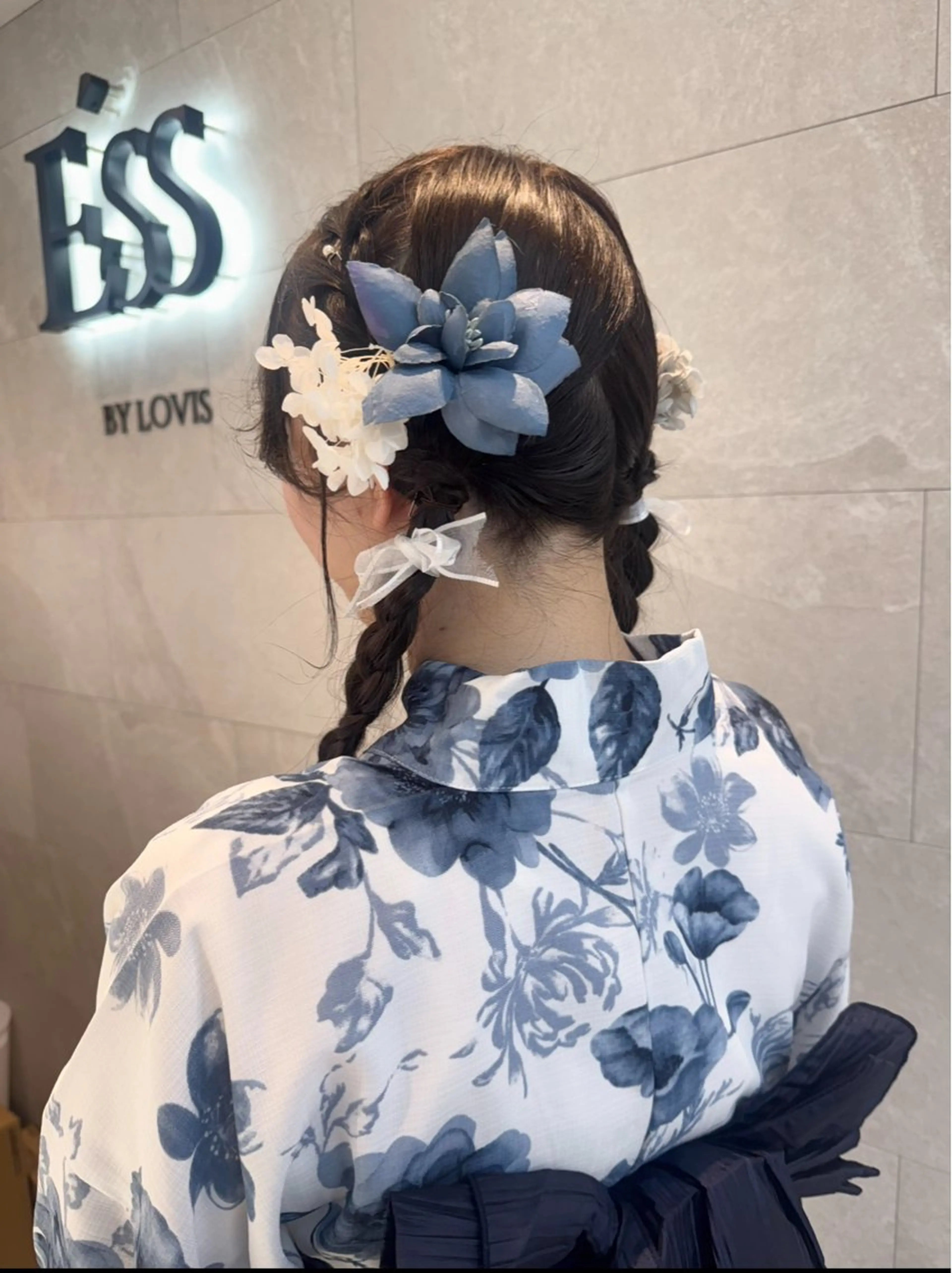 ロング ヘアアレンジ 島崎 穂乃香のヘアスタイル