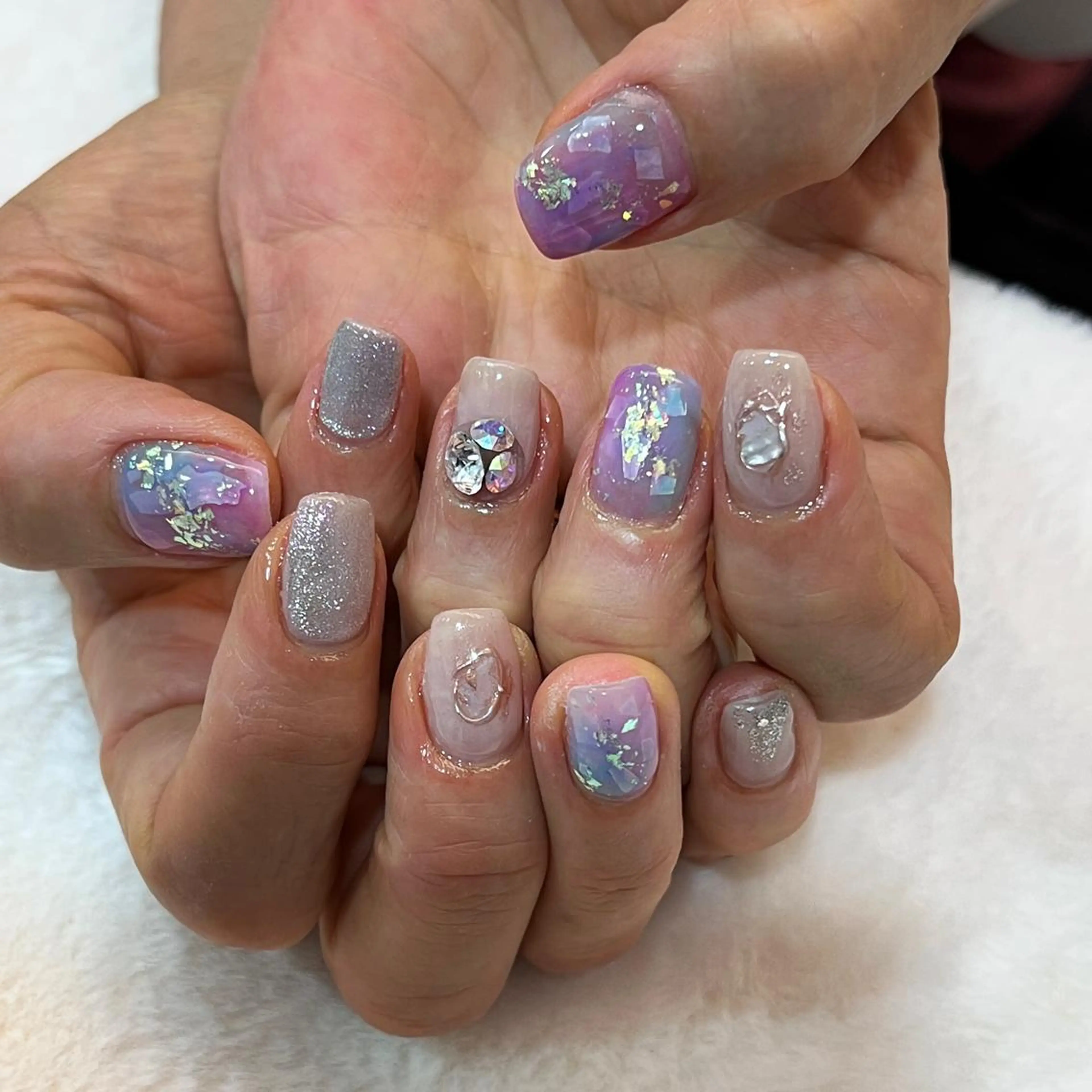 ネイル ハンドネイル 河野 弥月のネイルデザイン