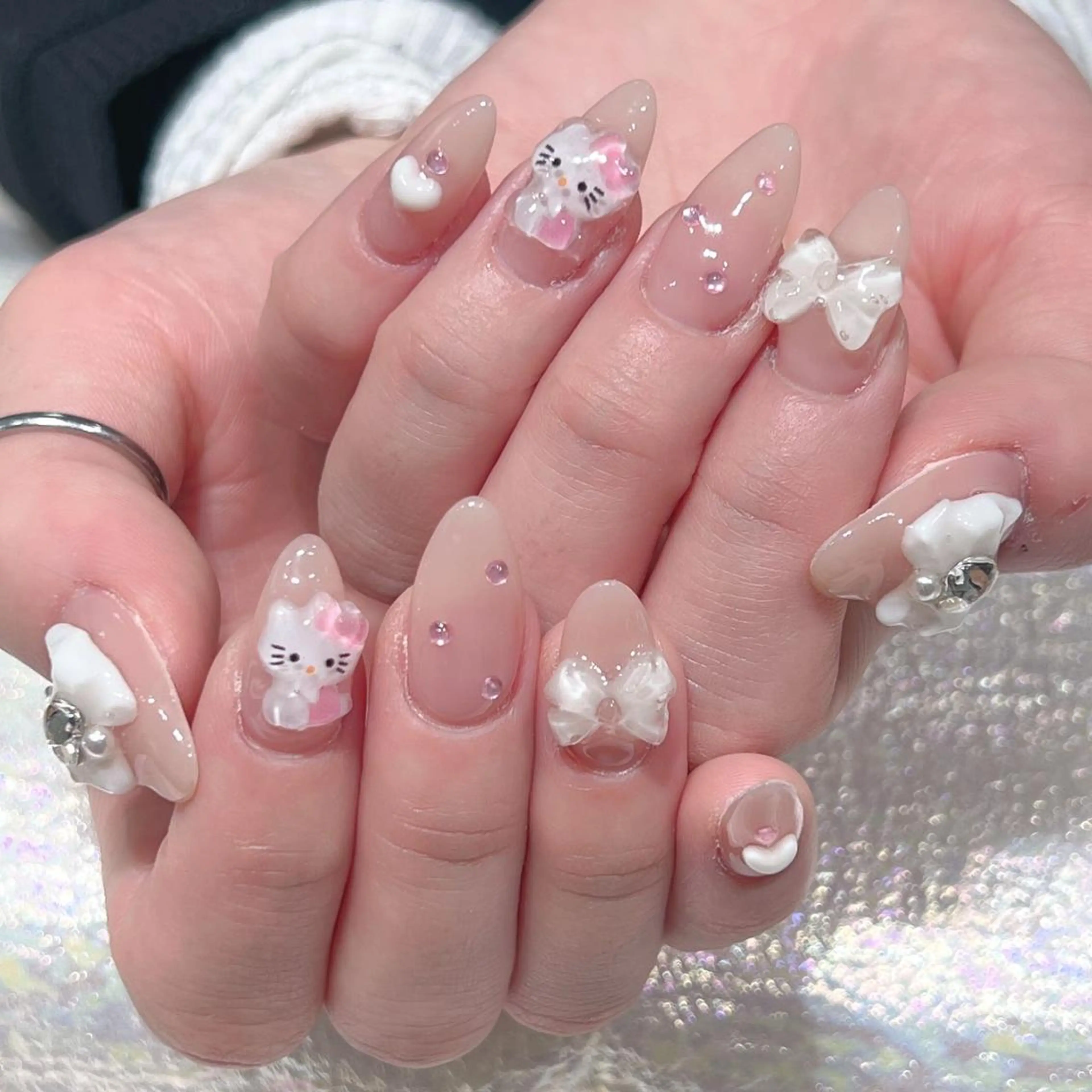 ネイル ハンドネイル Queens 榊 まおのネイルデザイン