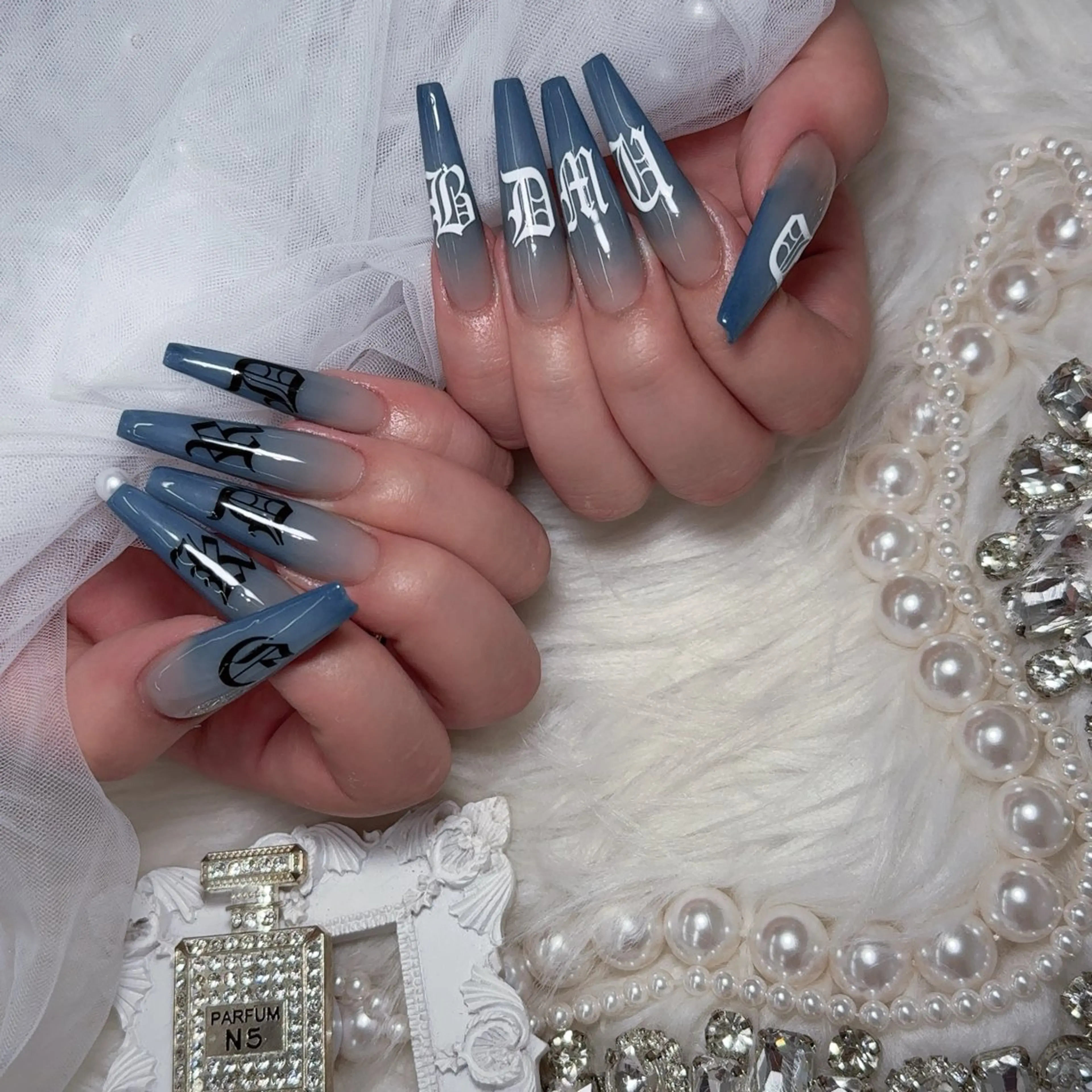 ネイル ハンドネイル MADIA所属・momo .のネイルデザイン