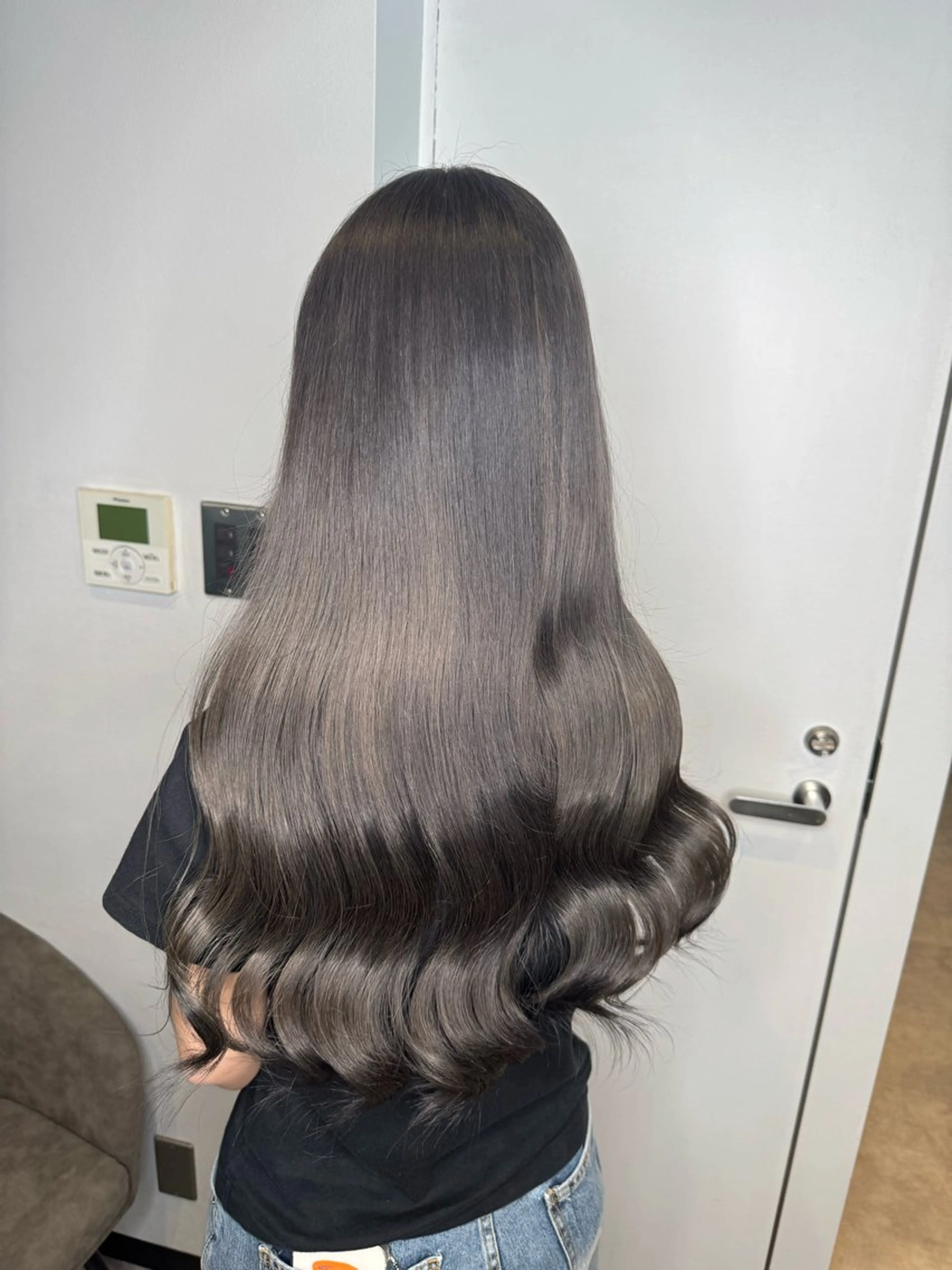 ロング ヘアカラー 吉川優勢/ ハイトーン/エクステのヘアスタイル