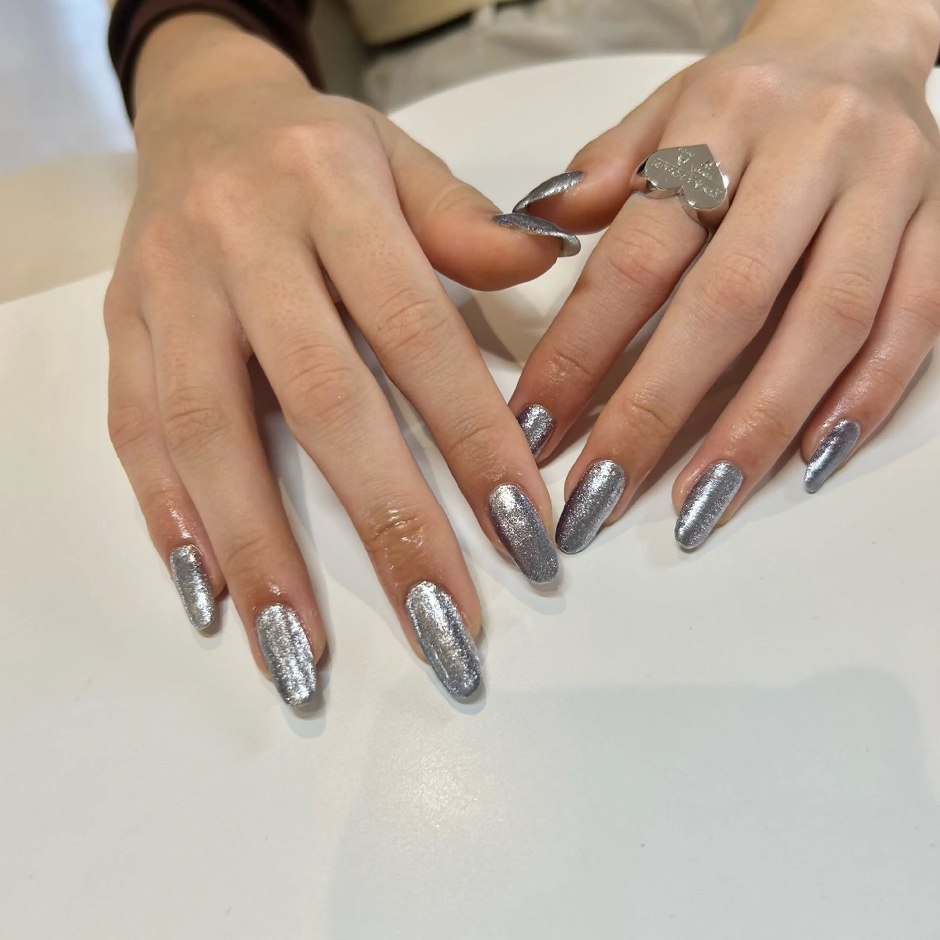 ネイル ブルー マグネットネイル シルバー ハンドネイル Uzuki ／ROCCOnailのネイルデザイン