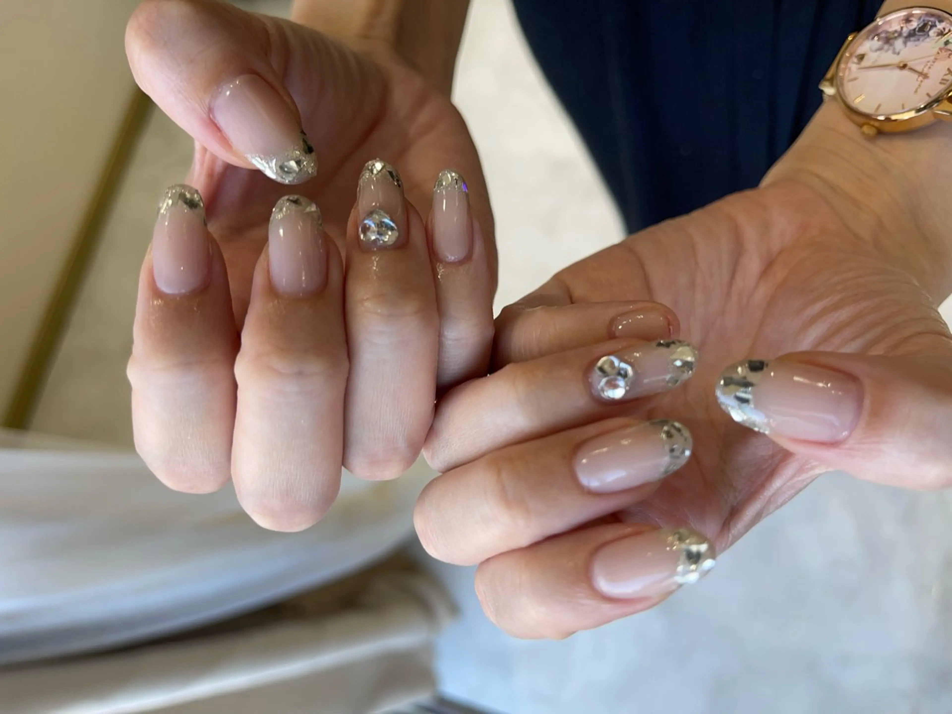 ネイル アートネイル フレンチネイル ジェルネイル ガラスフレンチ PlusOnenailsalon所属・粕屋ネイル＆耳つぼ 🫧Natsumiのネイルデザイン