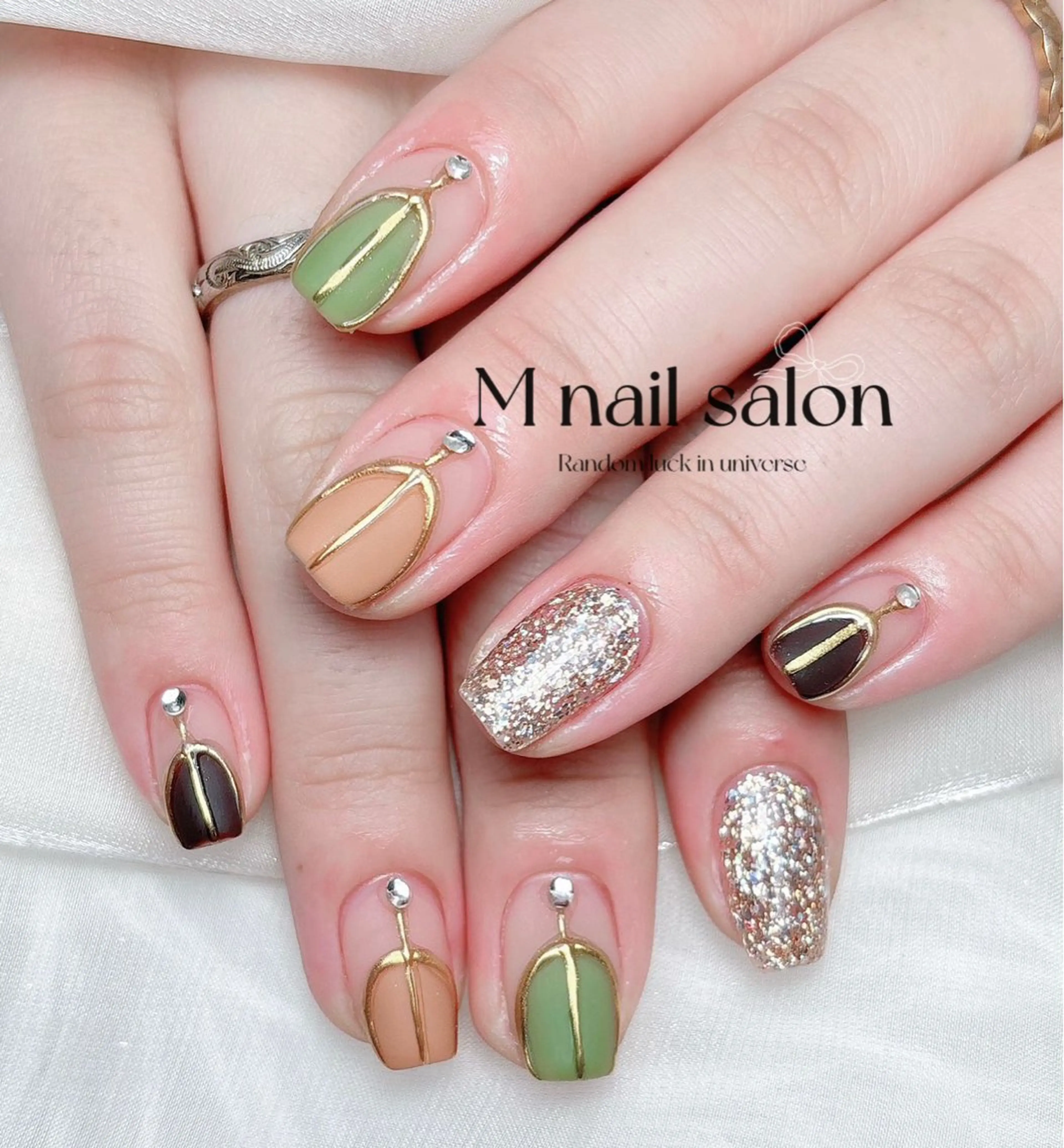 ネイル ハンドネイル M🌷nail 長さだし専門店のネイルデザイン