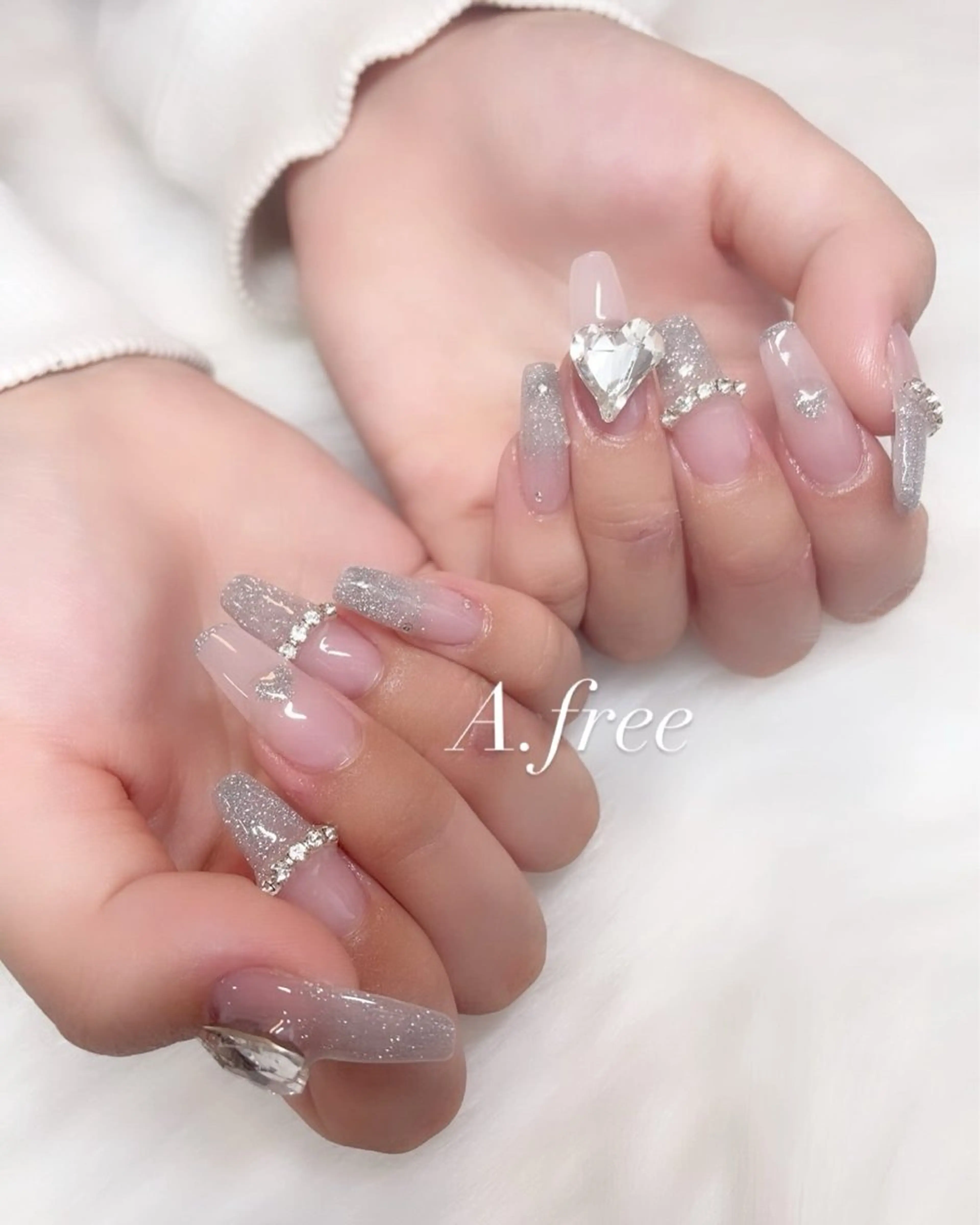 ネイル A.free✧*｡ アレルギー対応✧*｡のネイルデザイン