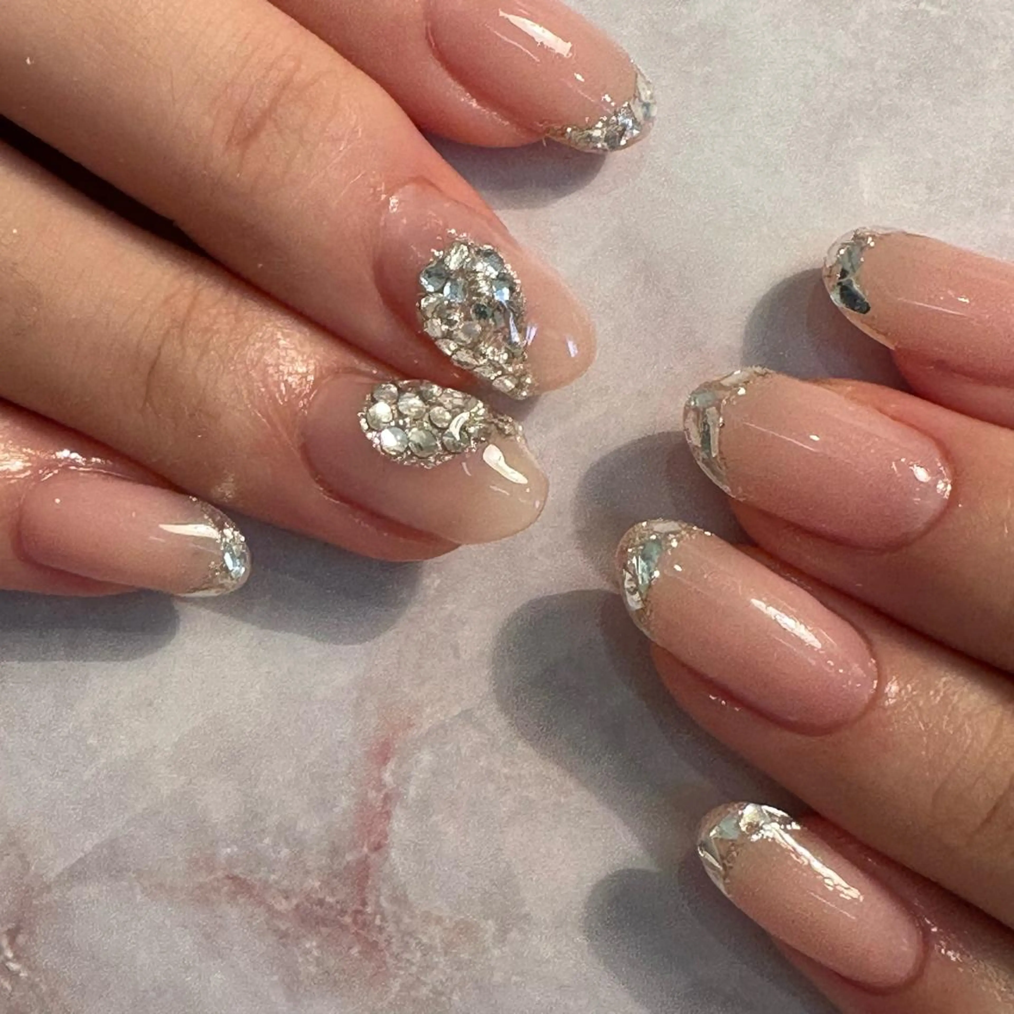 ネイル juedi nail(木曜日のネイル)所属・juedi nail 〜木曜日のネイル〜のネイルデザイン