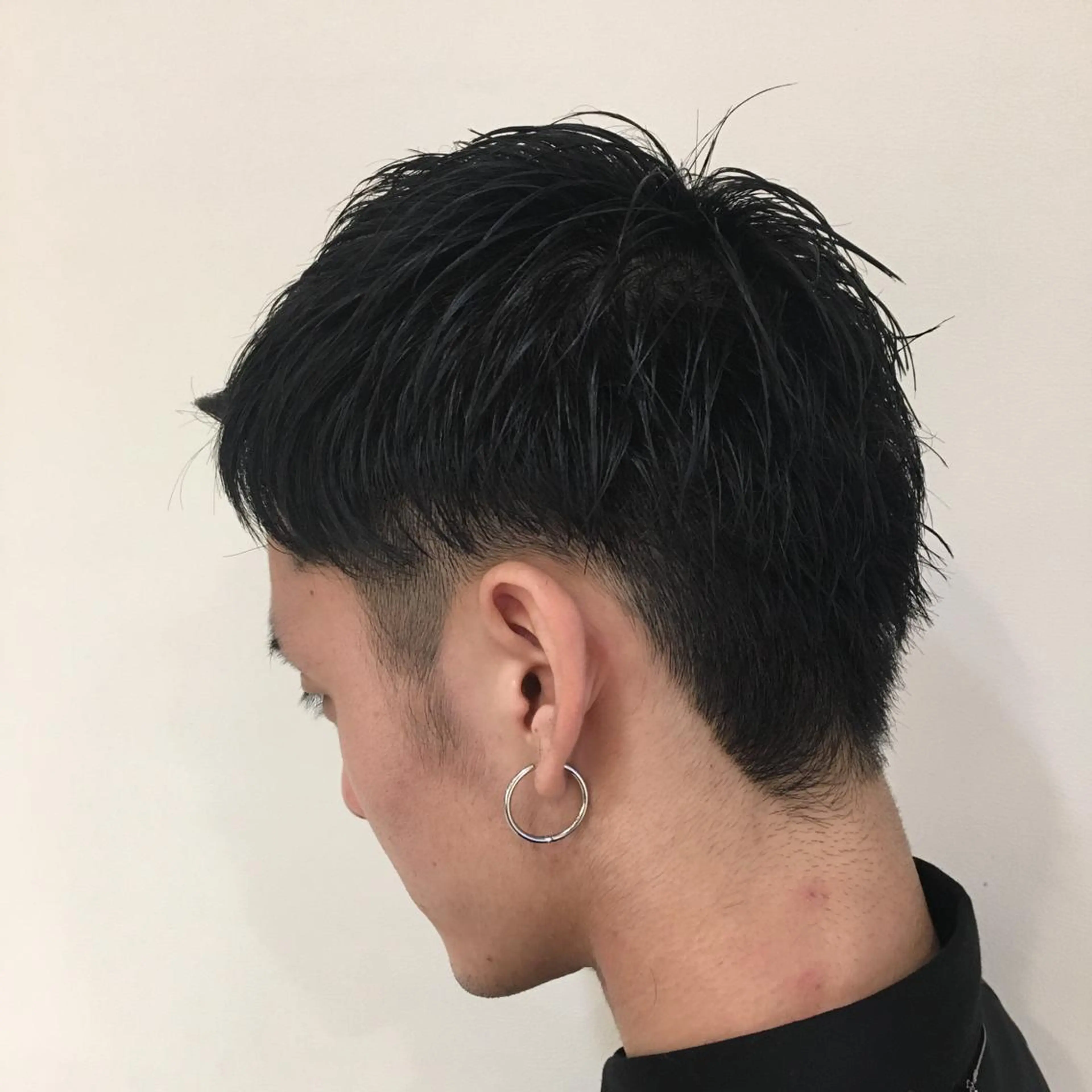 ショート メンズ ウルフカット／吉村 桃子のヘアスタイル