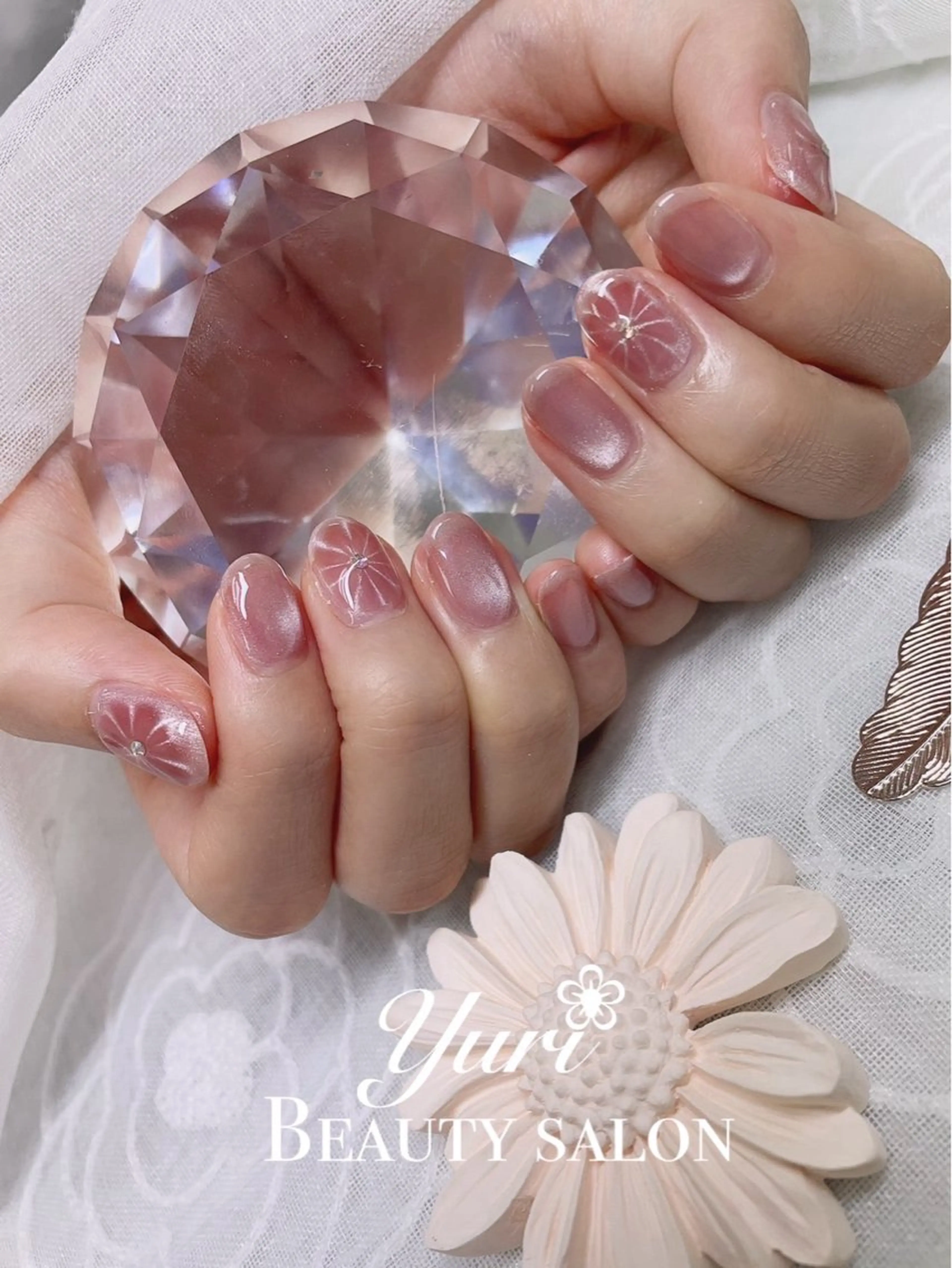 ネイル yuni所属・Nail salon yuriのネイルデザイン