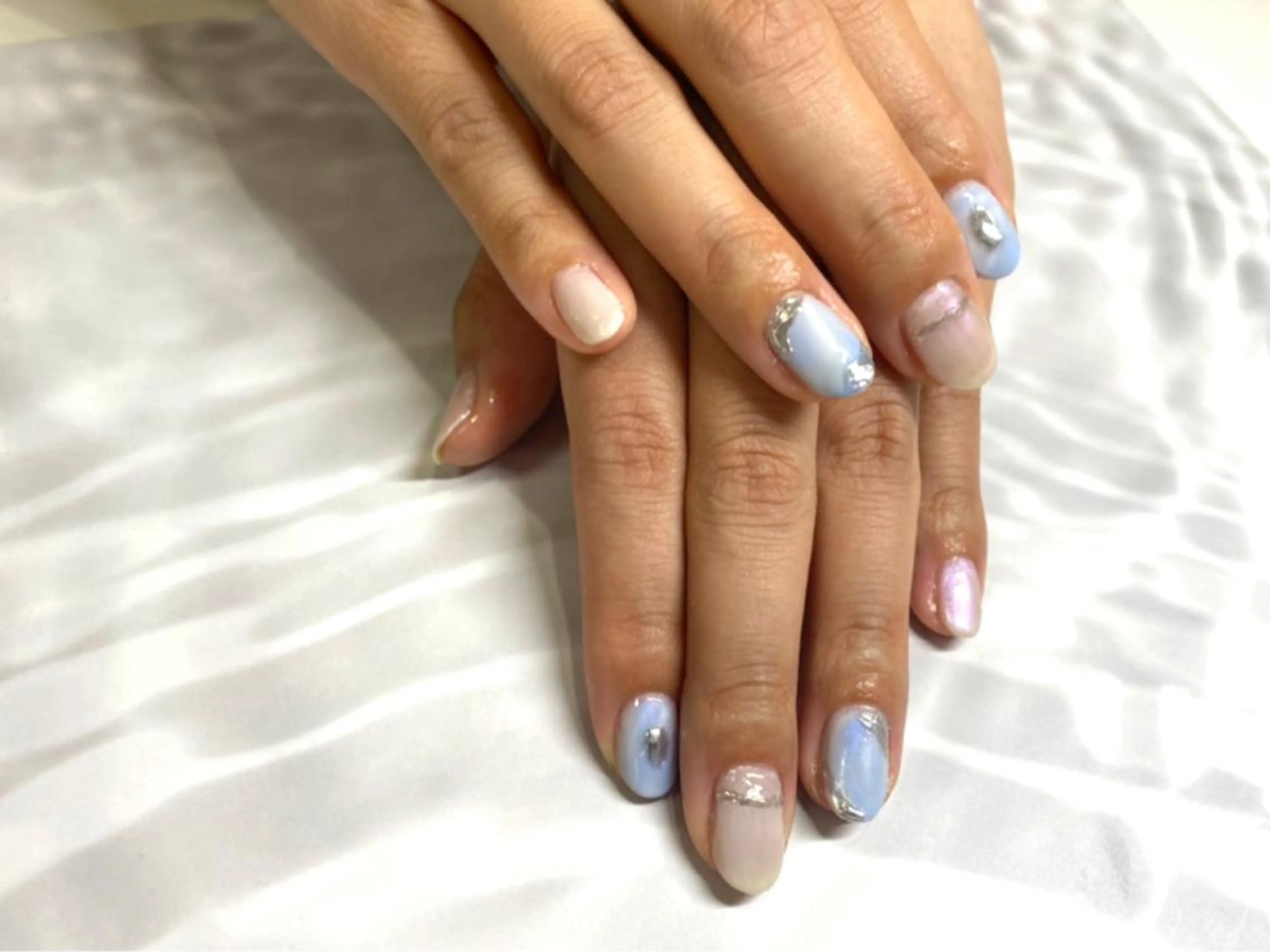 ネイル ブルー ニュアンスネイル ViMORE あやのネイルデザイン