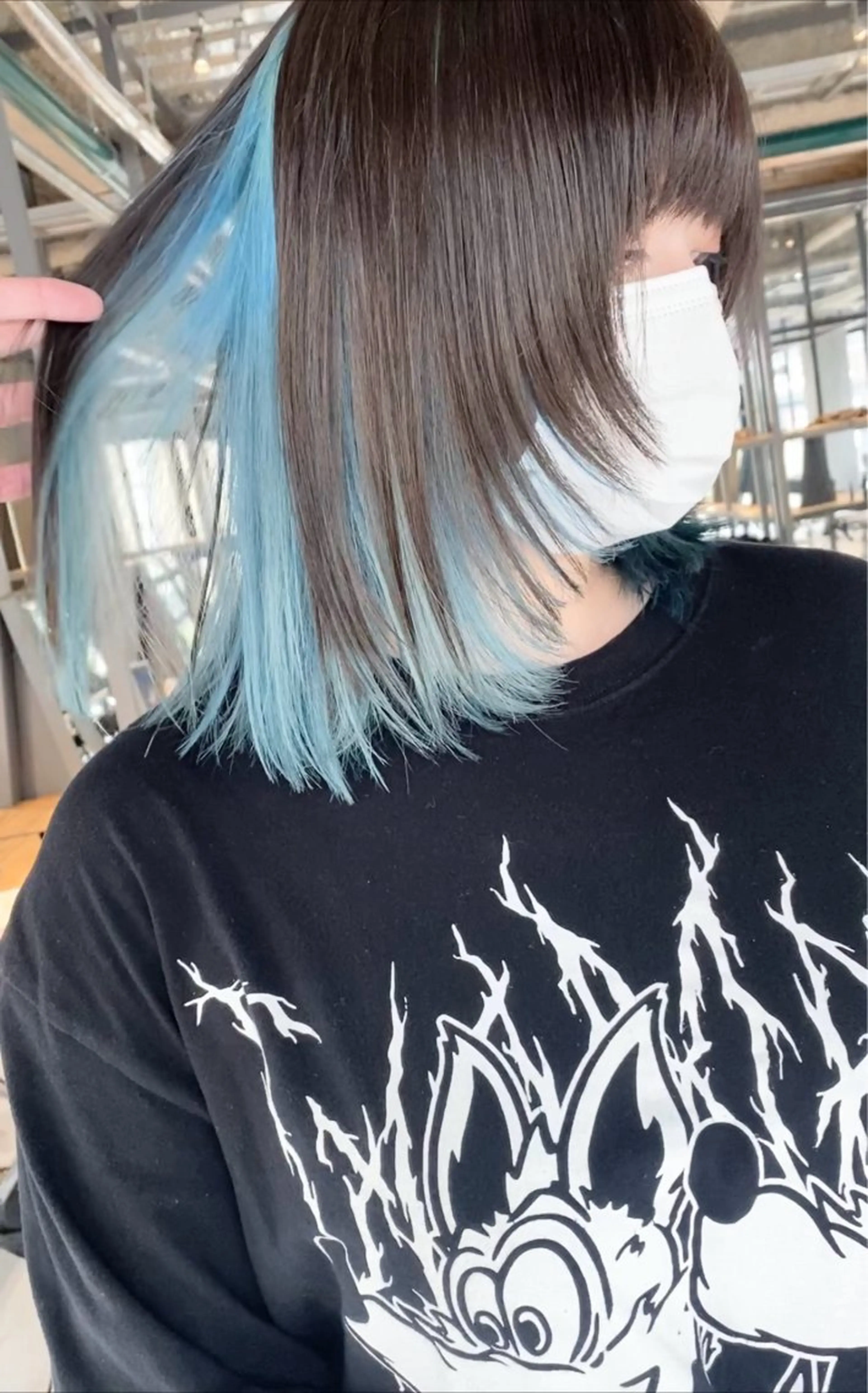 ミディアム 佐藤 崇文のヘアスタイル