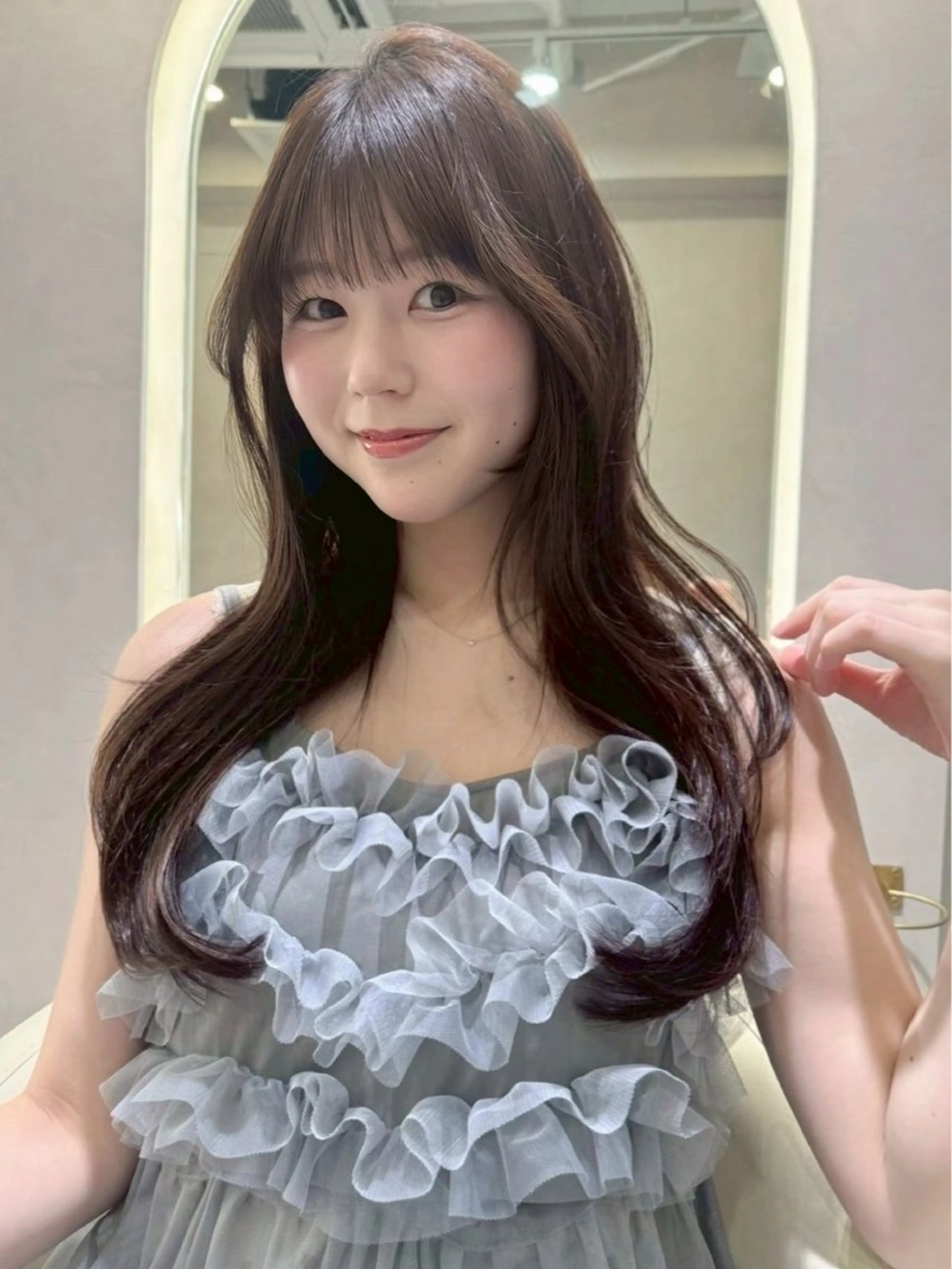 ロング 小林 美月  透明感カラーのヘアスタイル