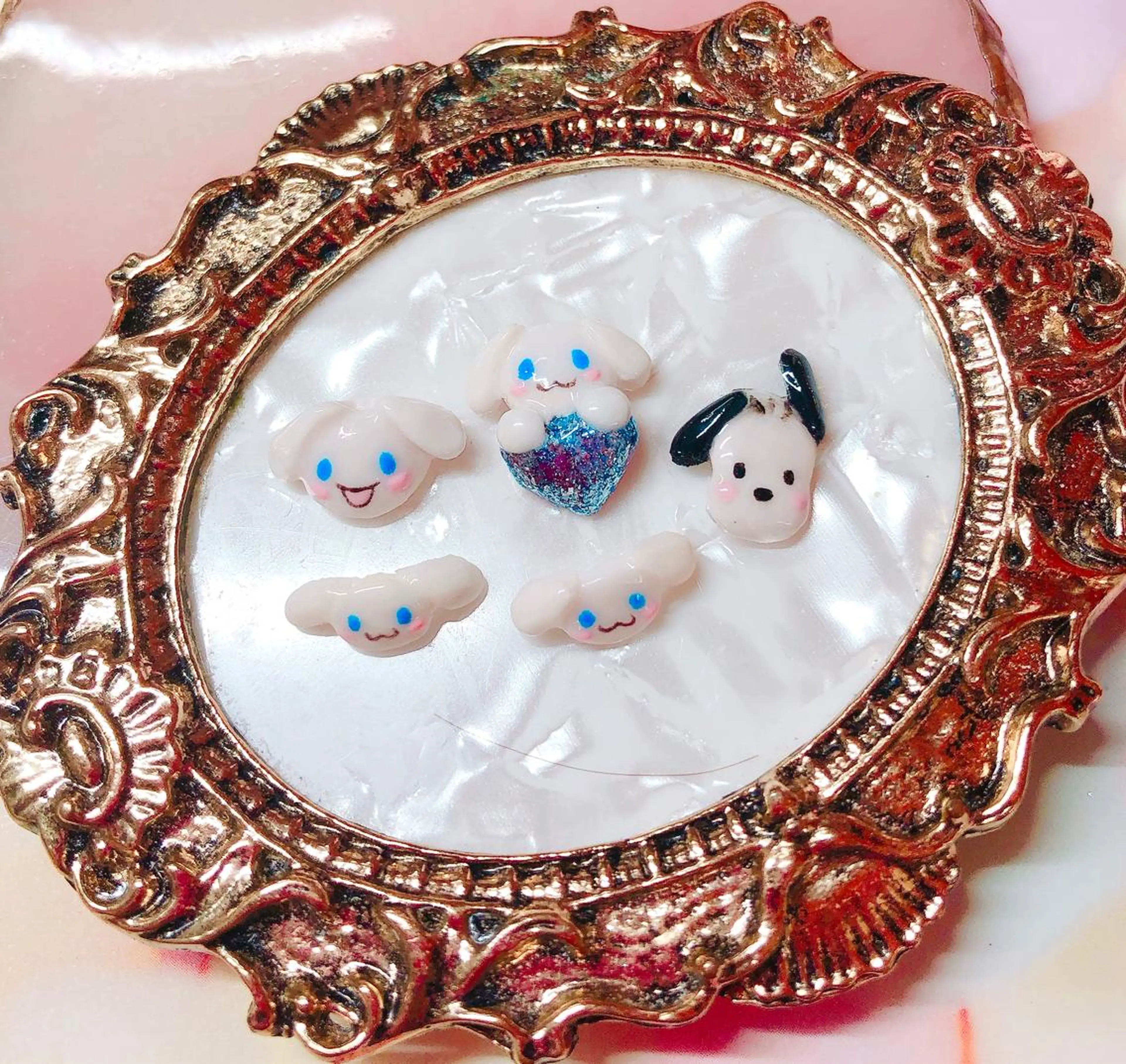 ネイル CROWN プライベートサロンのネイルデザイン