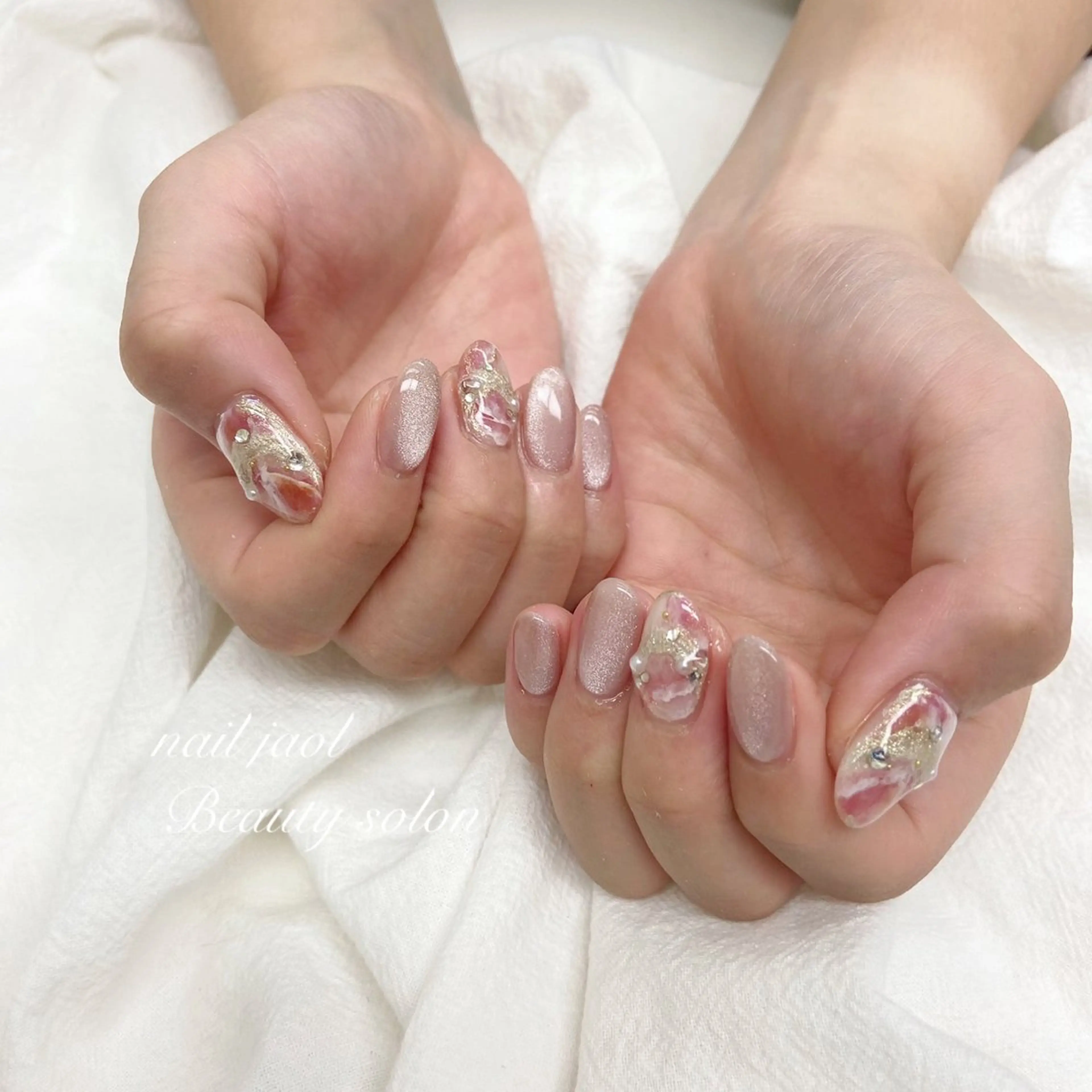 ミディアム nail jaol池袋店所属・ネイルJaol 池袋のネイルデザイン