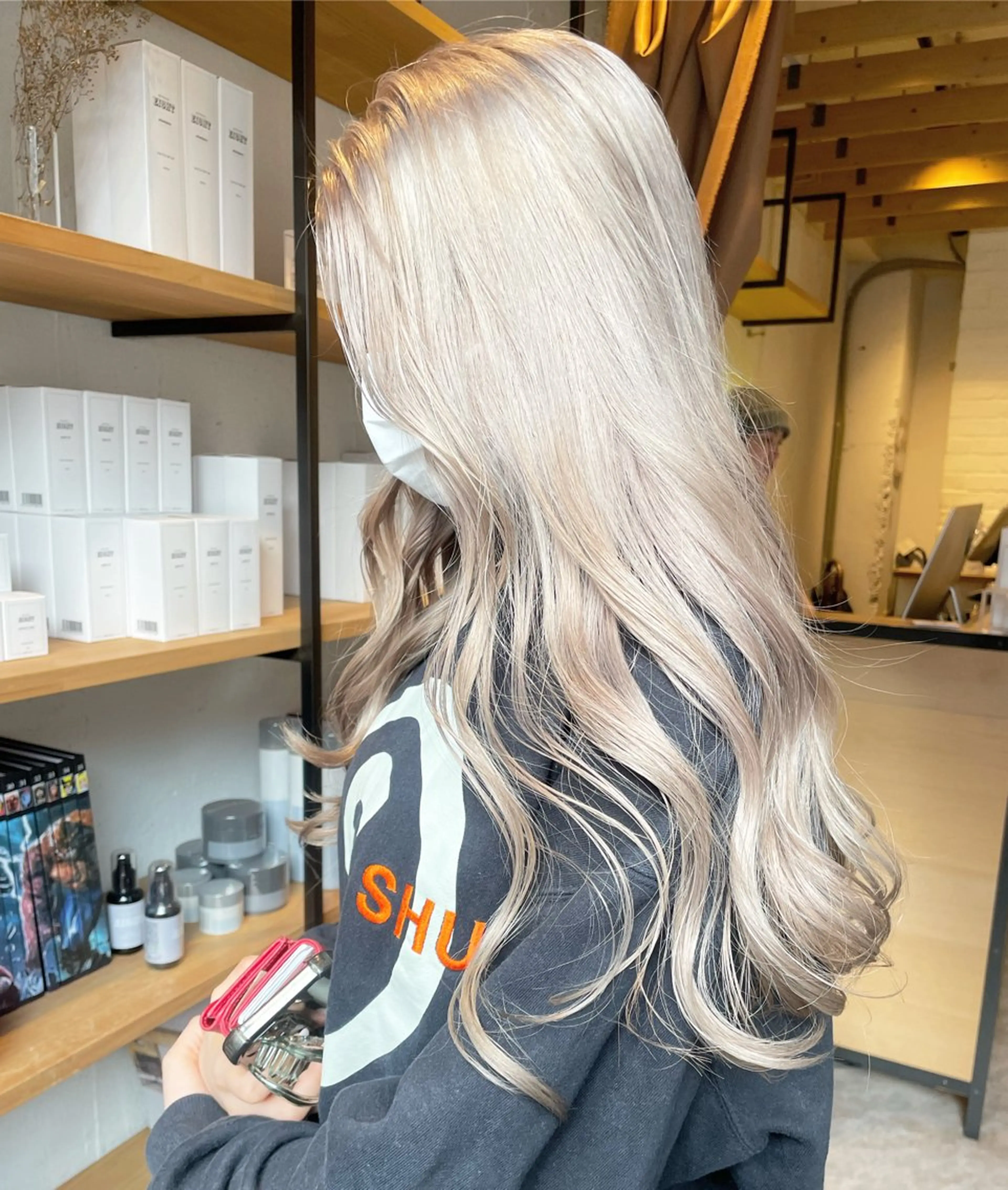 【トリプルカラー】ブリーチ2回➕カラー➕2stepトリートメント✨️👩‍🦳の写真