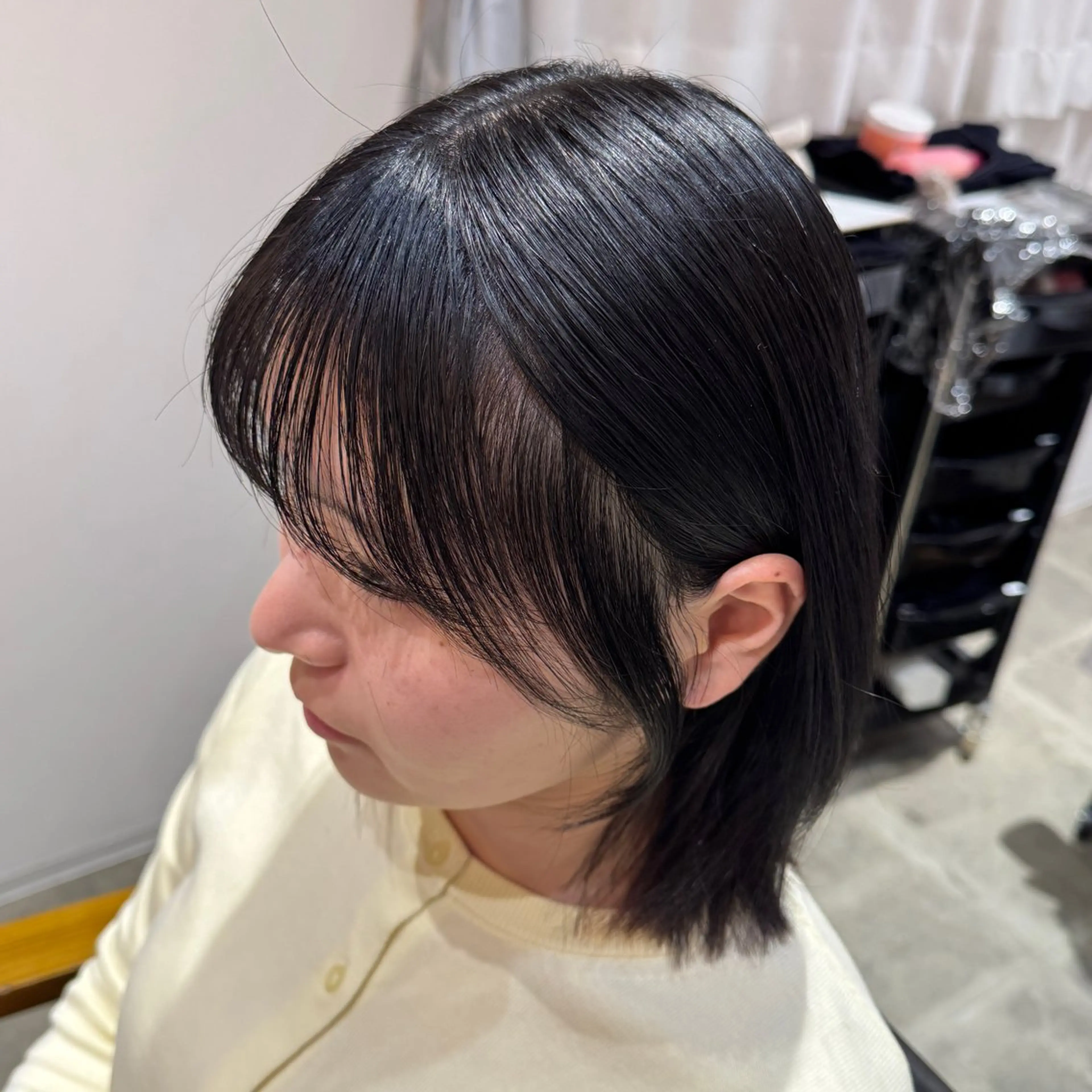 ミディアム 顔周りカット 吉村 芽咲のヘアスタイル