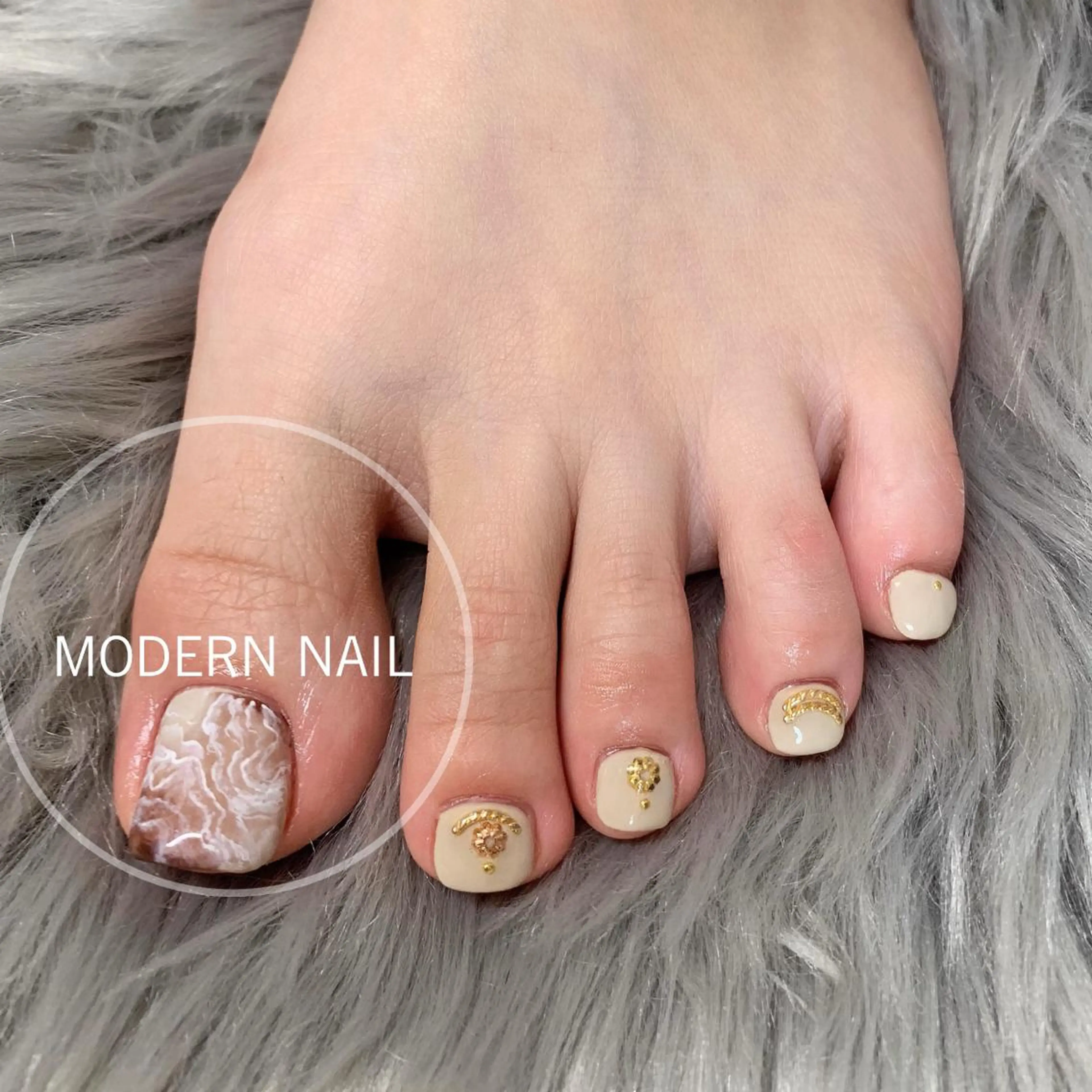 ネイル アートネイル 小川 玲奈のネイルデザイン