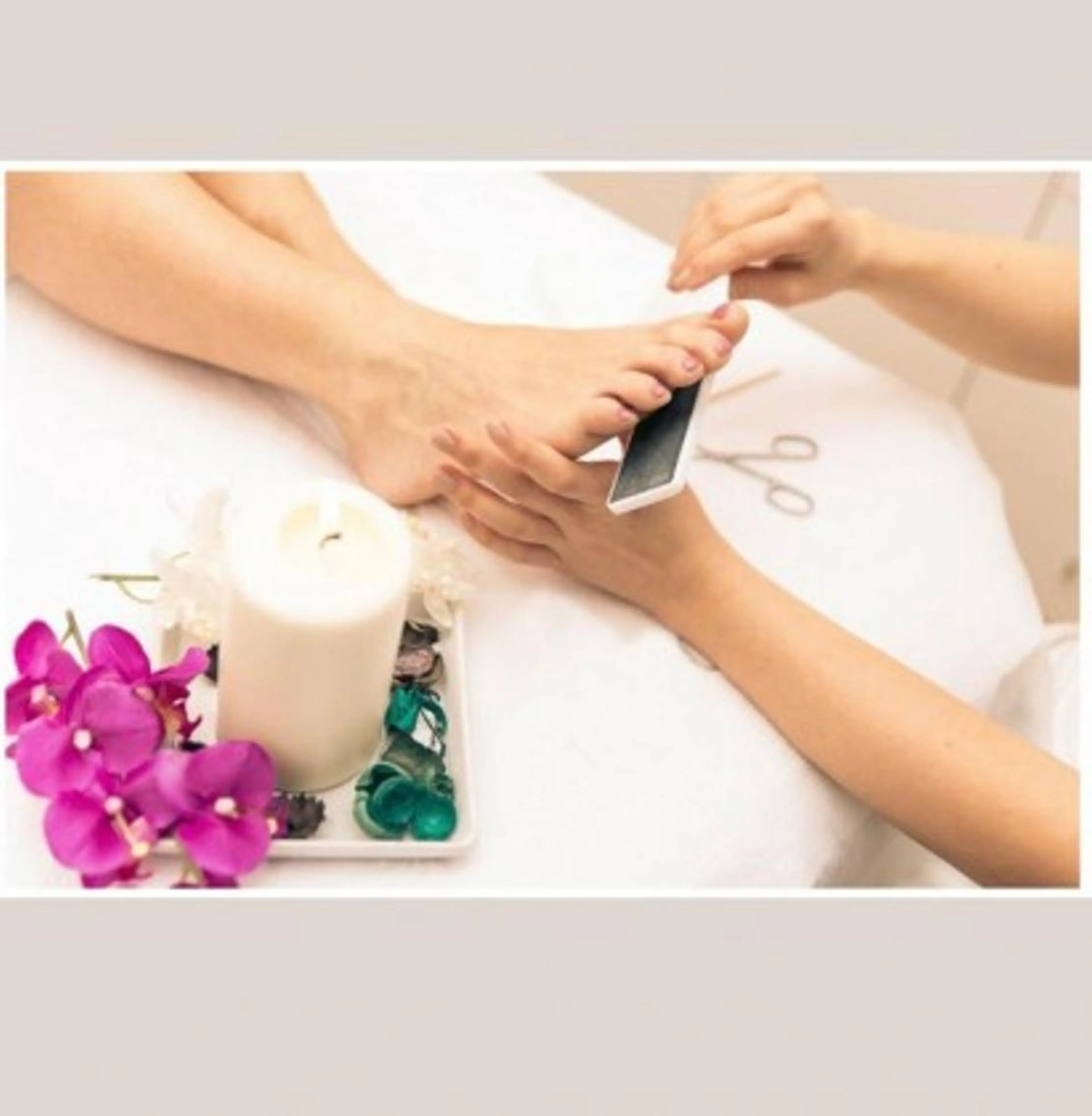 ネイル ROSANNA 新越谷店【ロザンナ】のネイルデザイン