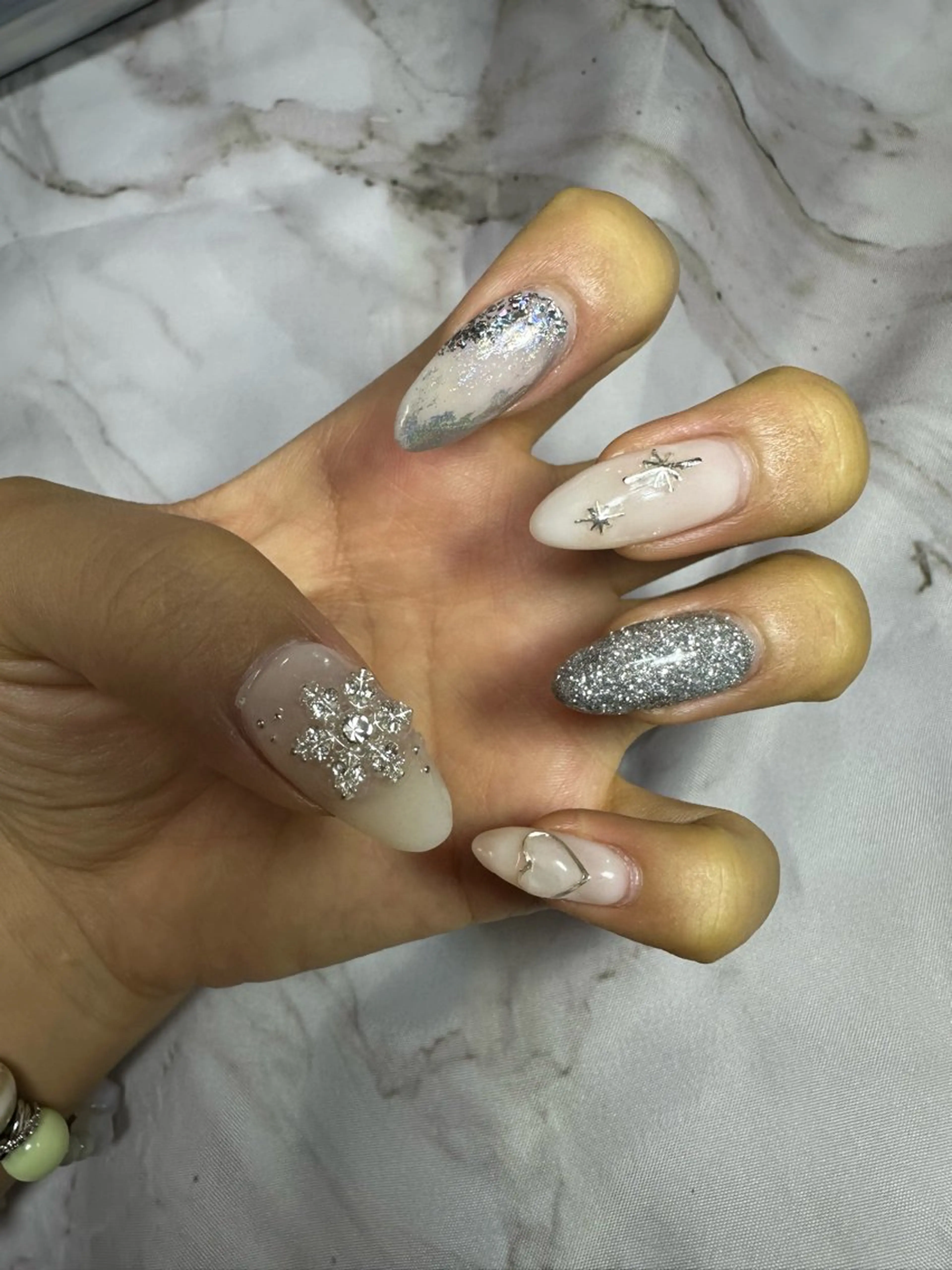 ネイル ハンドネイル catpaw369所属・岡本 皇祿のネイルデザイン