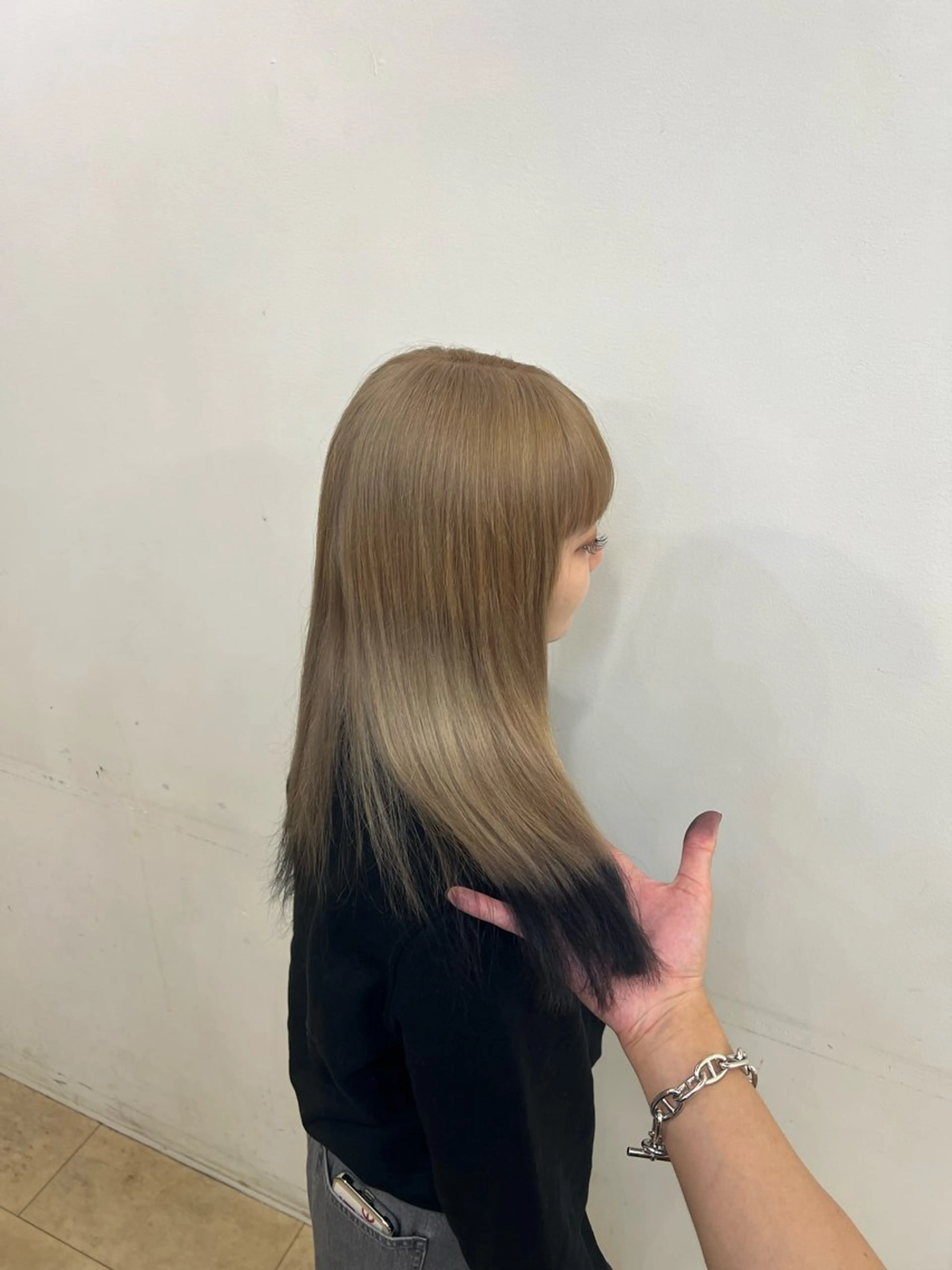 ミディアム カラー ミディアムパーマ デザインカラー LOVERICHE所属・ハイトーン/デザイン /パーマ/本田誠人のヘアスタイル