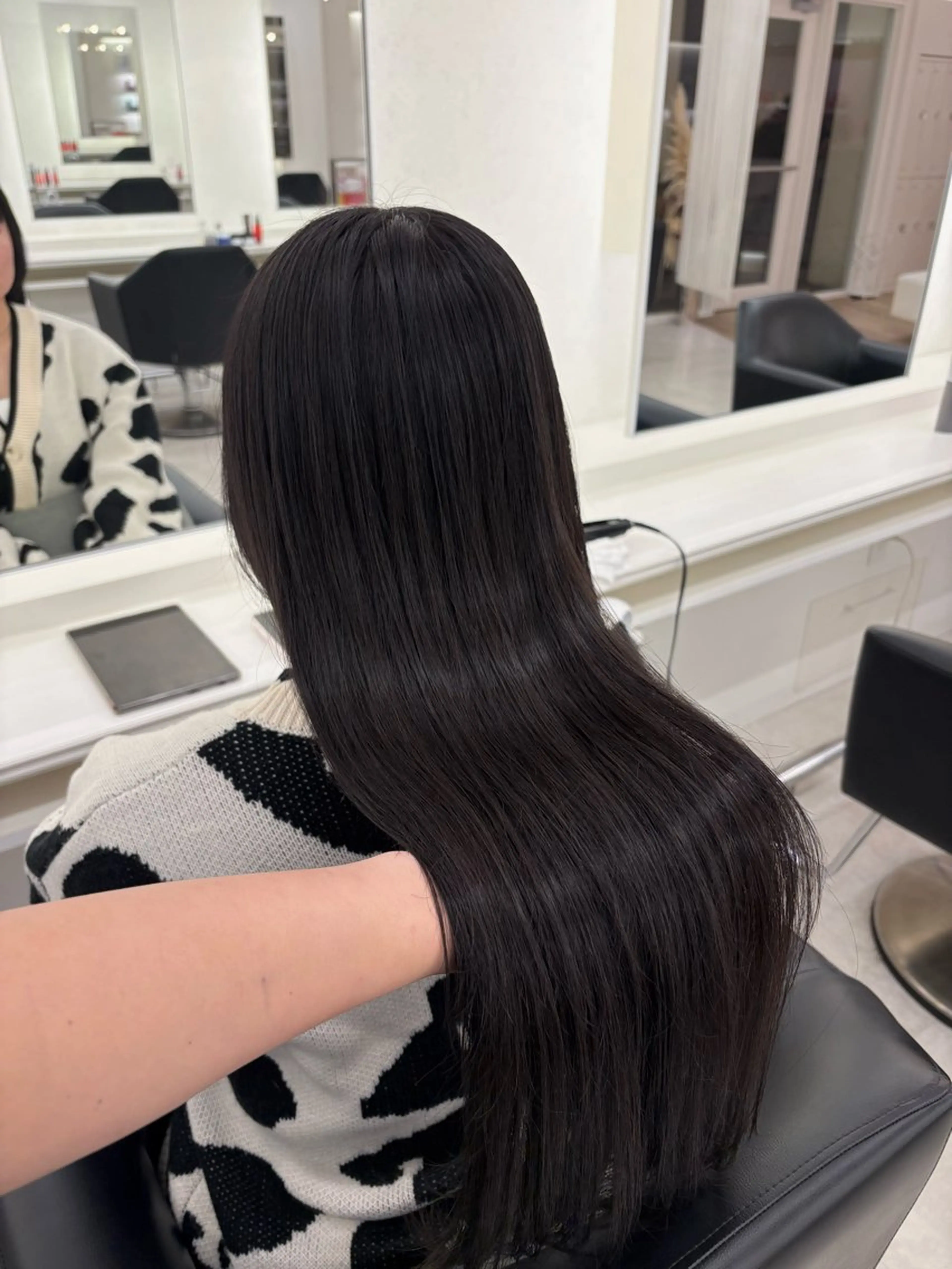 ロング カラー ヘアカラー ParveMix 楠本結菜のヘアスタイル