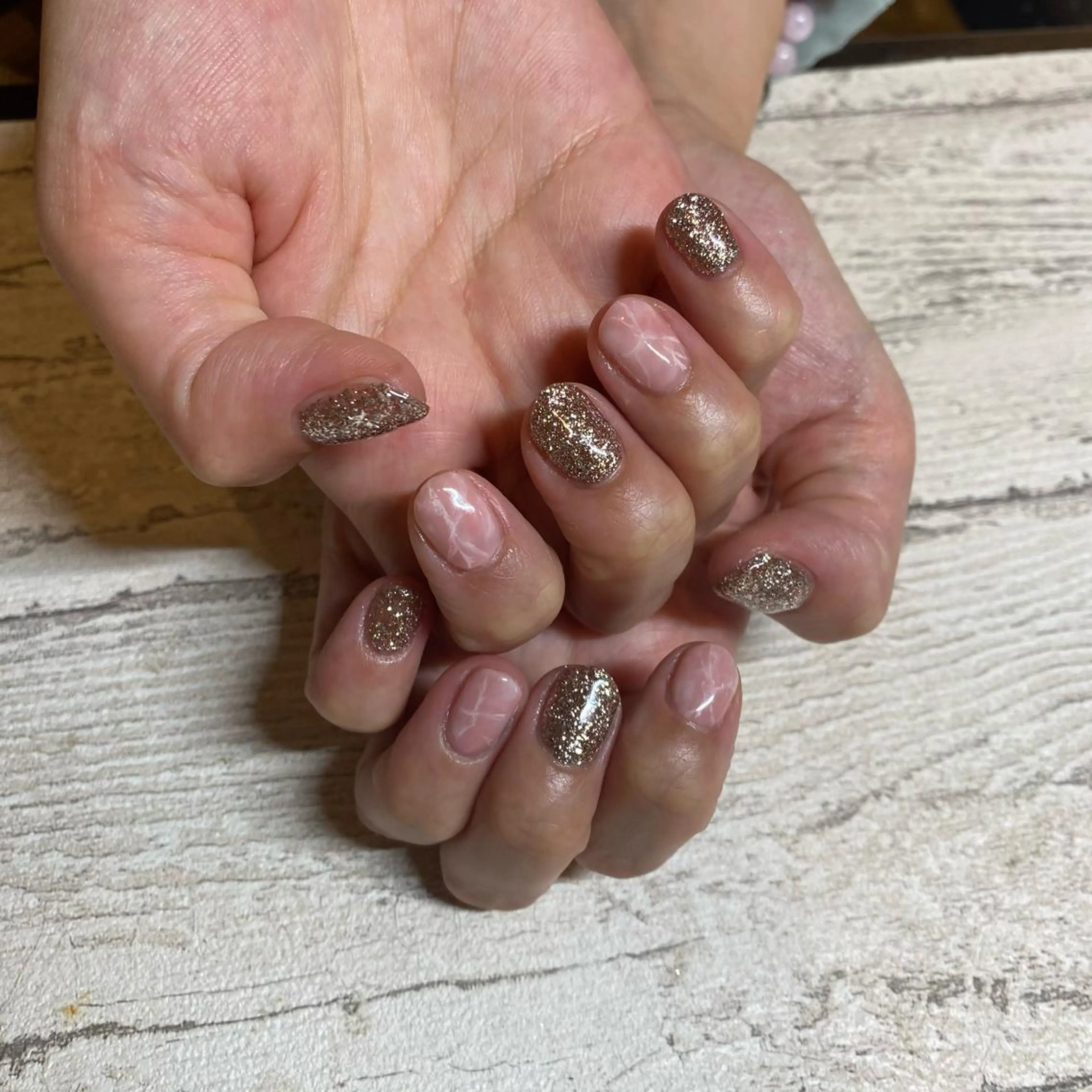 ネイル Sia中野新橋 田中 優莉乃のヘアスタイル