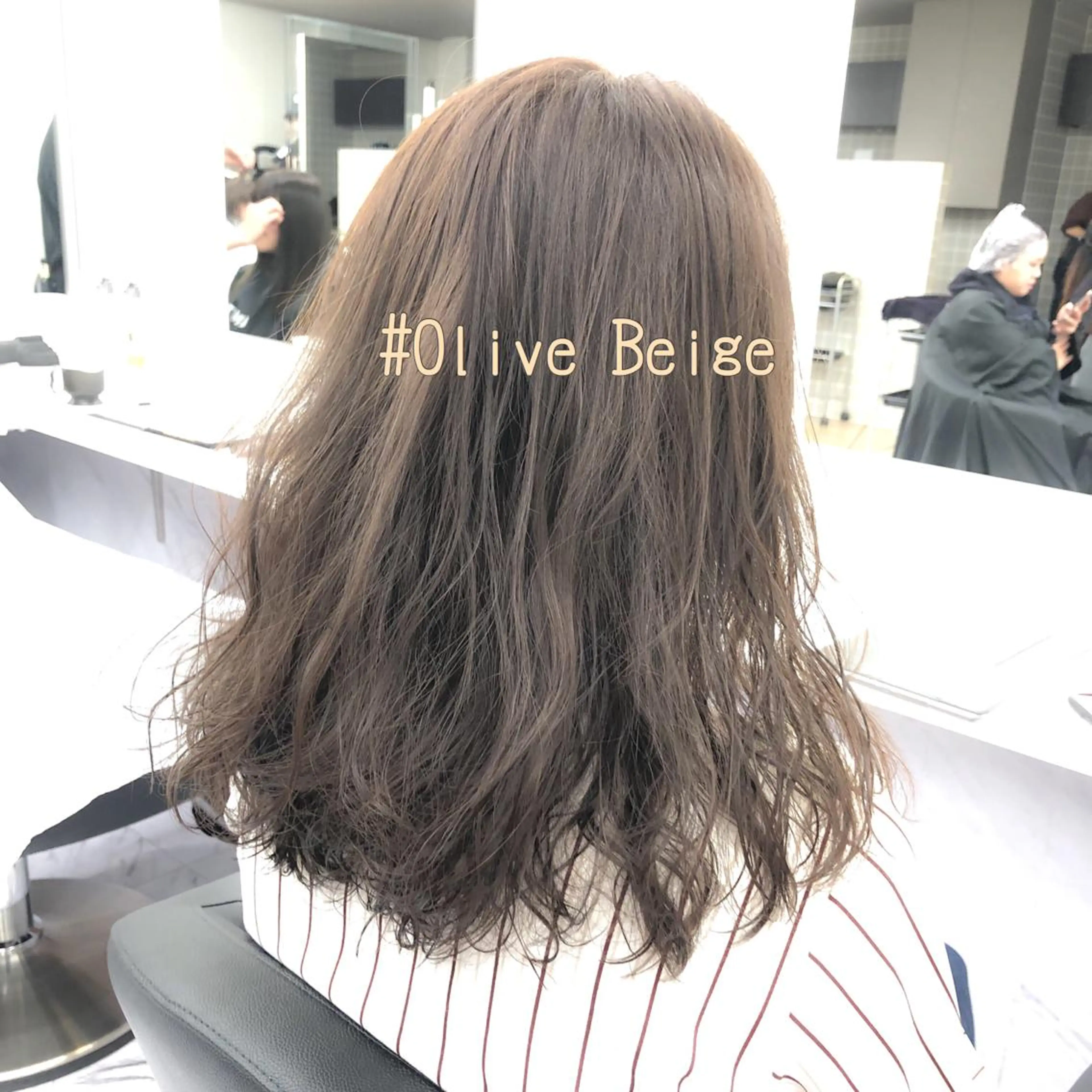 ミディアム カラー カット 🔷似合わせのプロ KUMA🔷のヘアスタイル