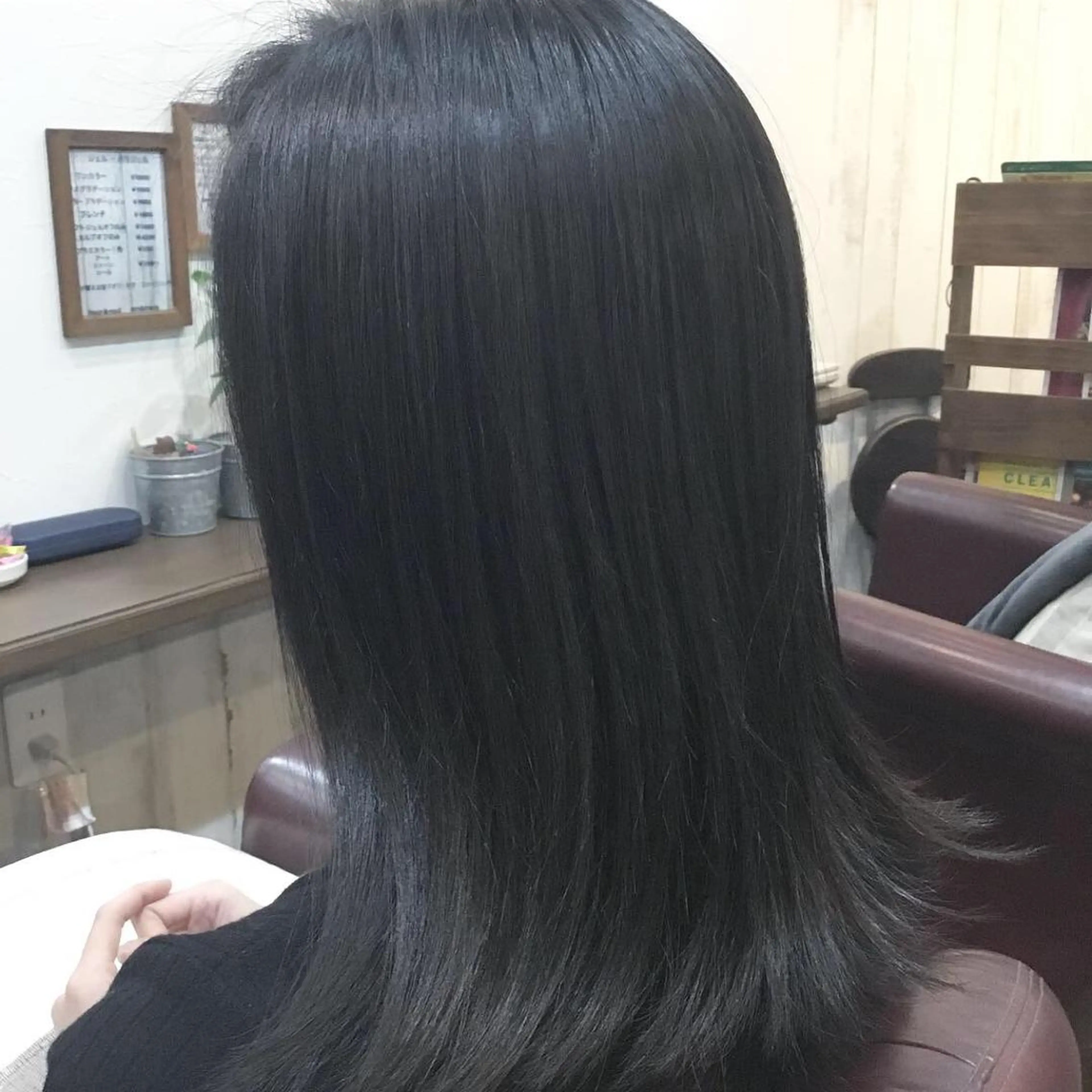 セミロング カラー パーマ embrace エンブレイスのヘアスタイル