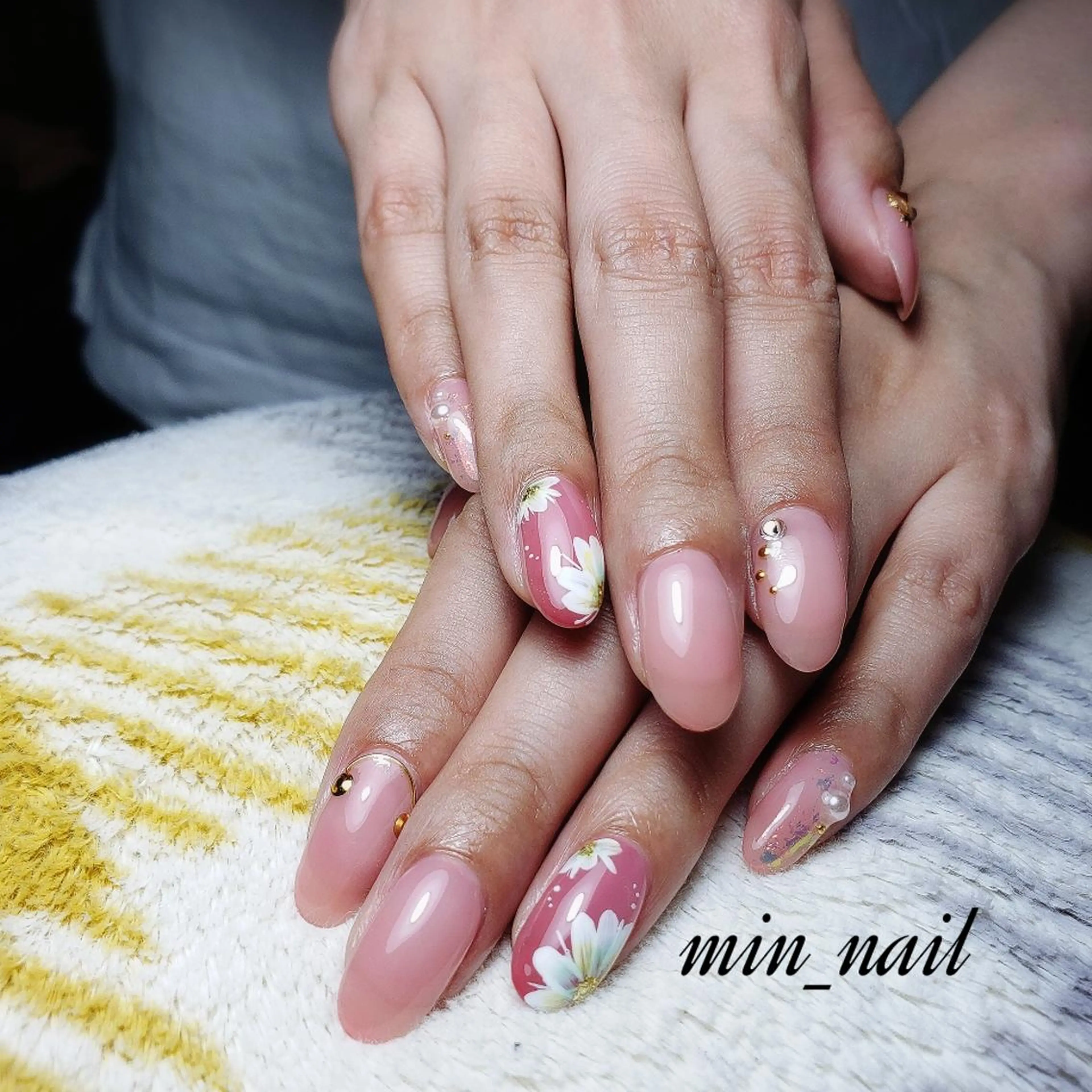 ネイル アートネイル ジェルネイル ハンドネイル プライベートサロン lienのネイルデザイン