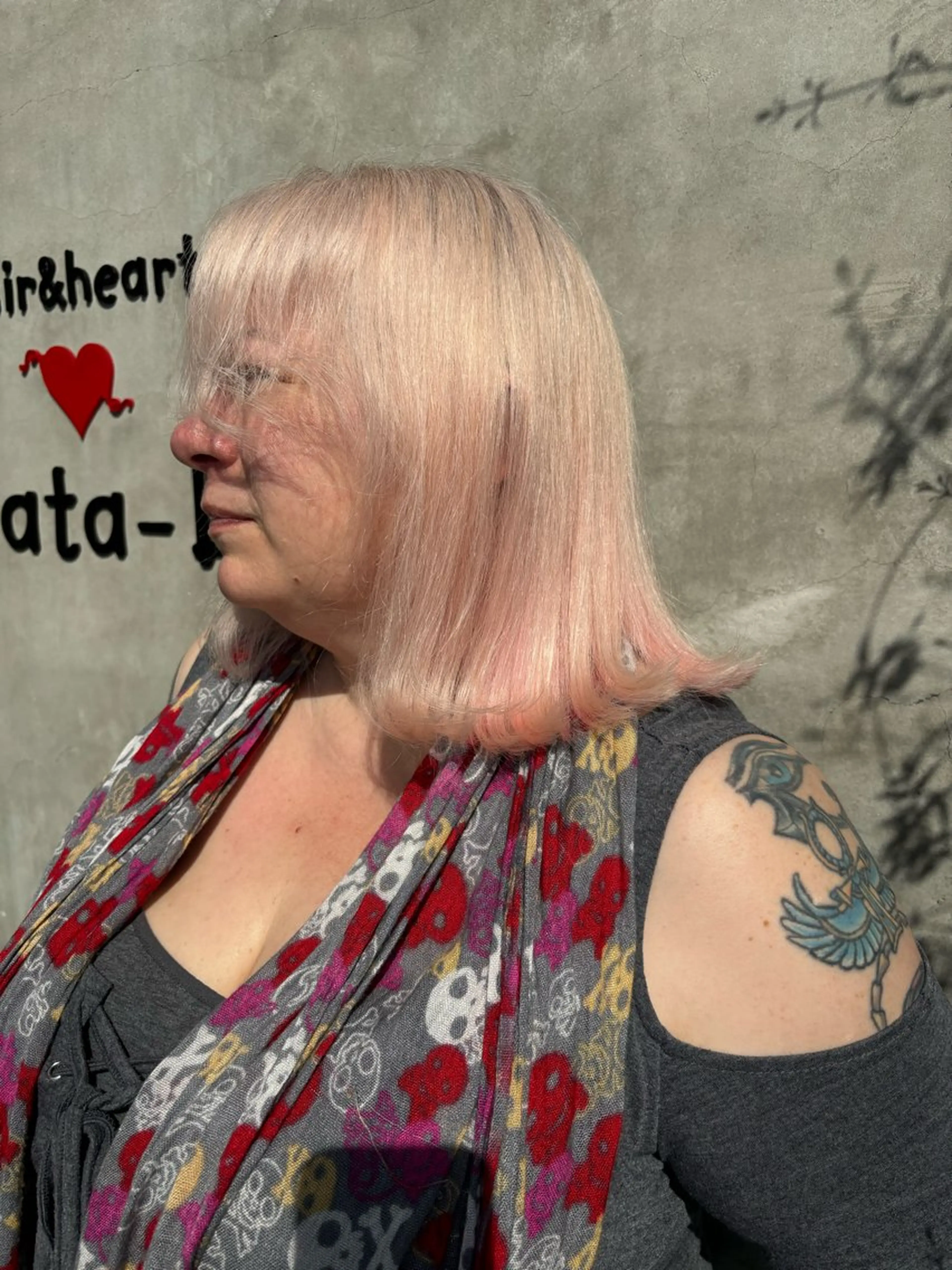 ミディアム 石川 舞のヘアスタイル