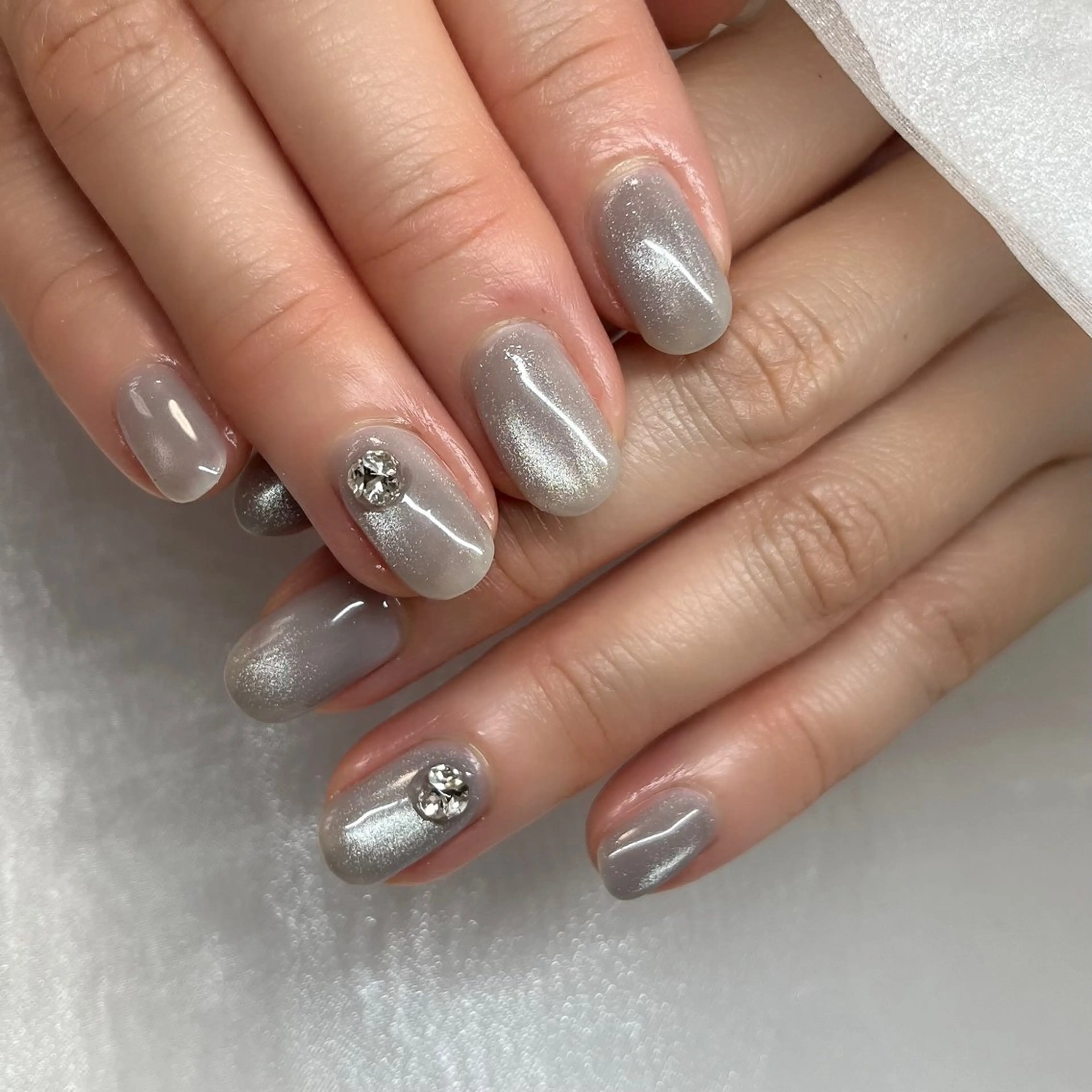 ネイル ストーンネイル Risa ︎✦︎︎︎.。のネイルデザイン