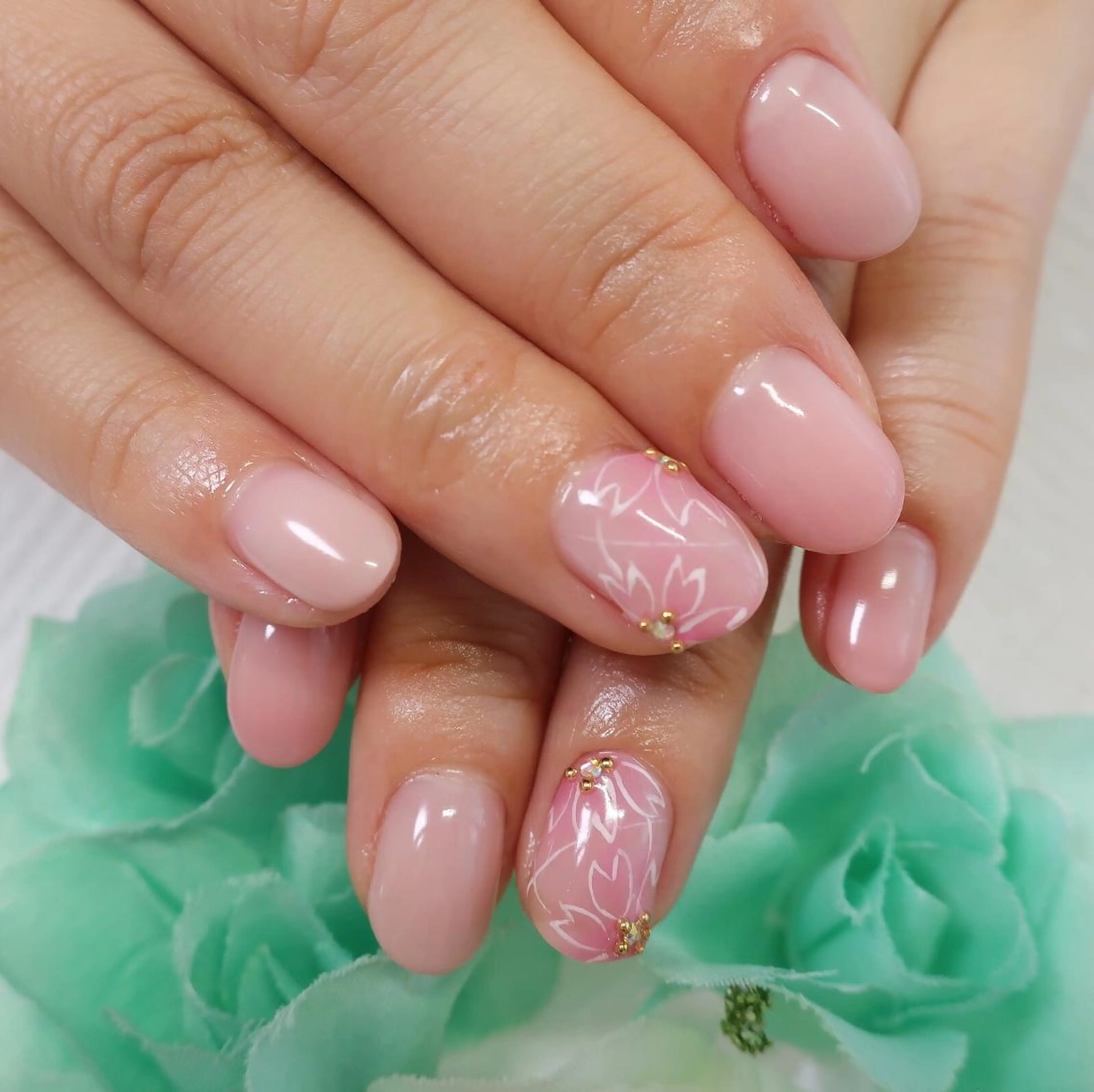 ネイル つきかわ ともみのネイルデザイン