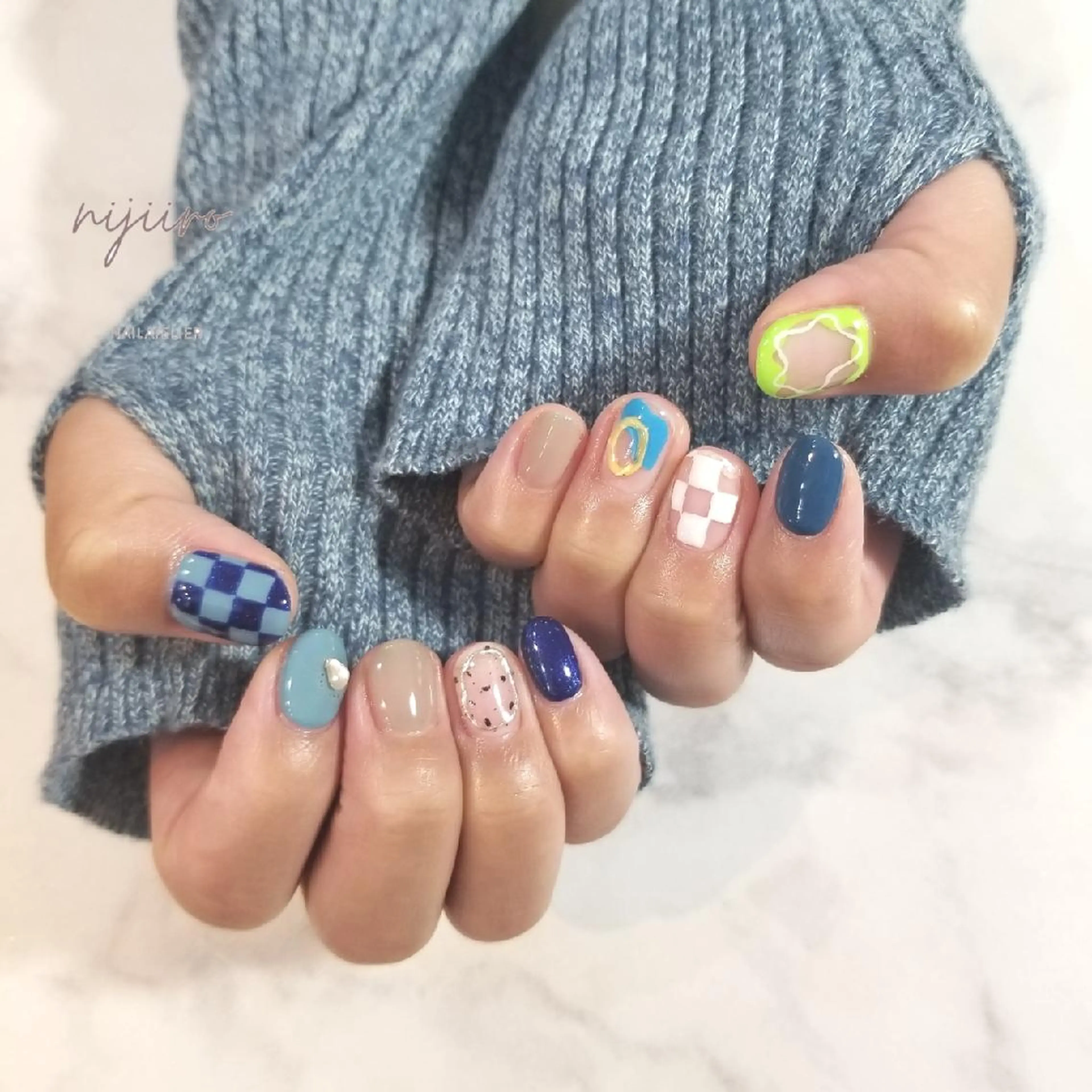 ネイル ハンドネイル nailatelier nijiiro.所属・nijiiro🌈 サトウのネイルデザイン