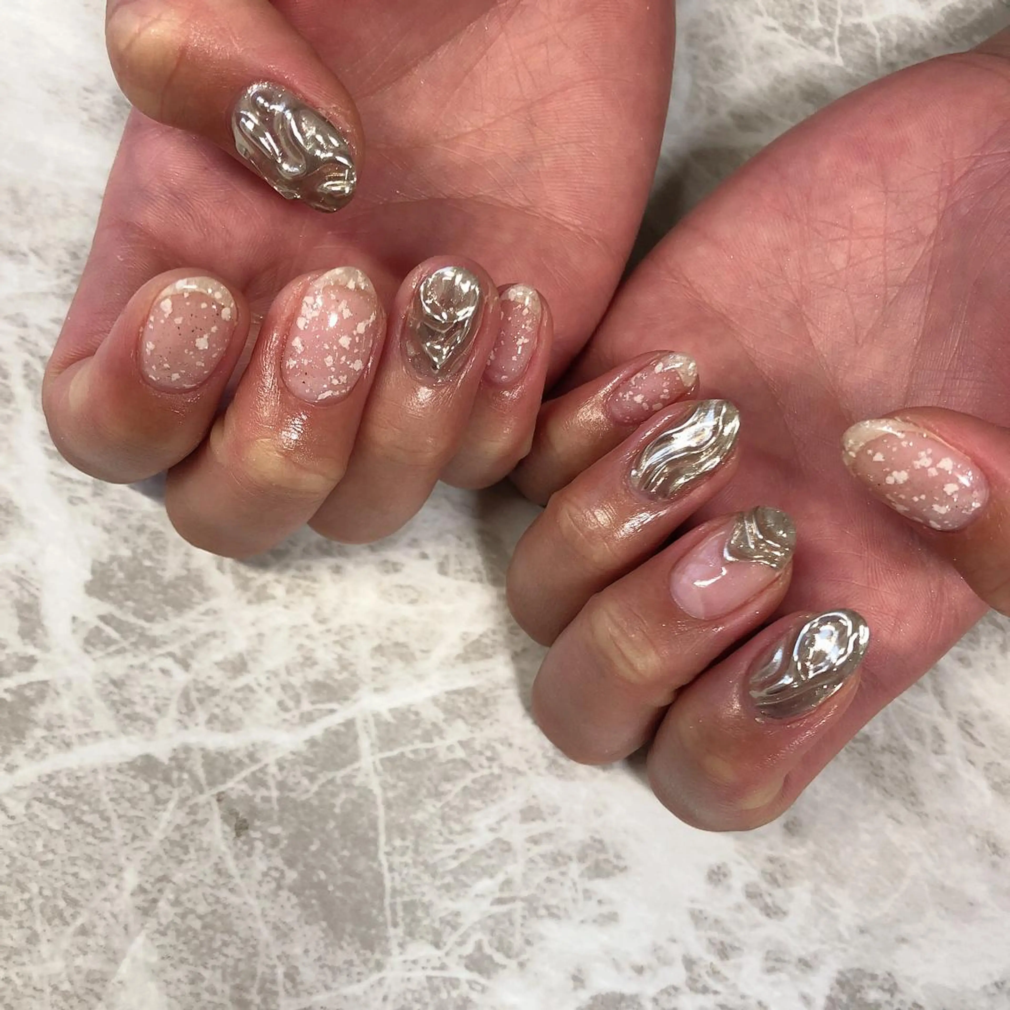 ネイル ハンドネイル 西岡 杏のネイルデザイン