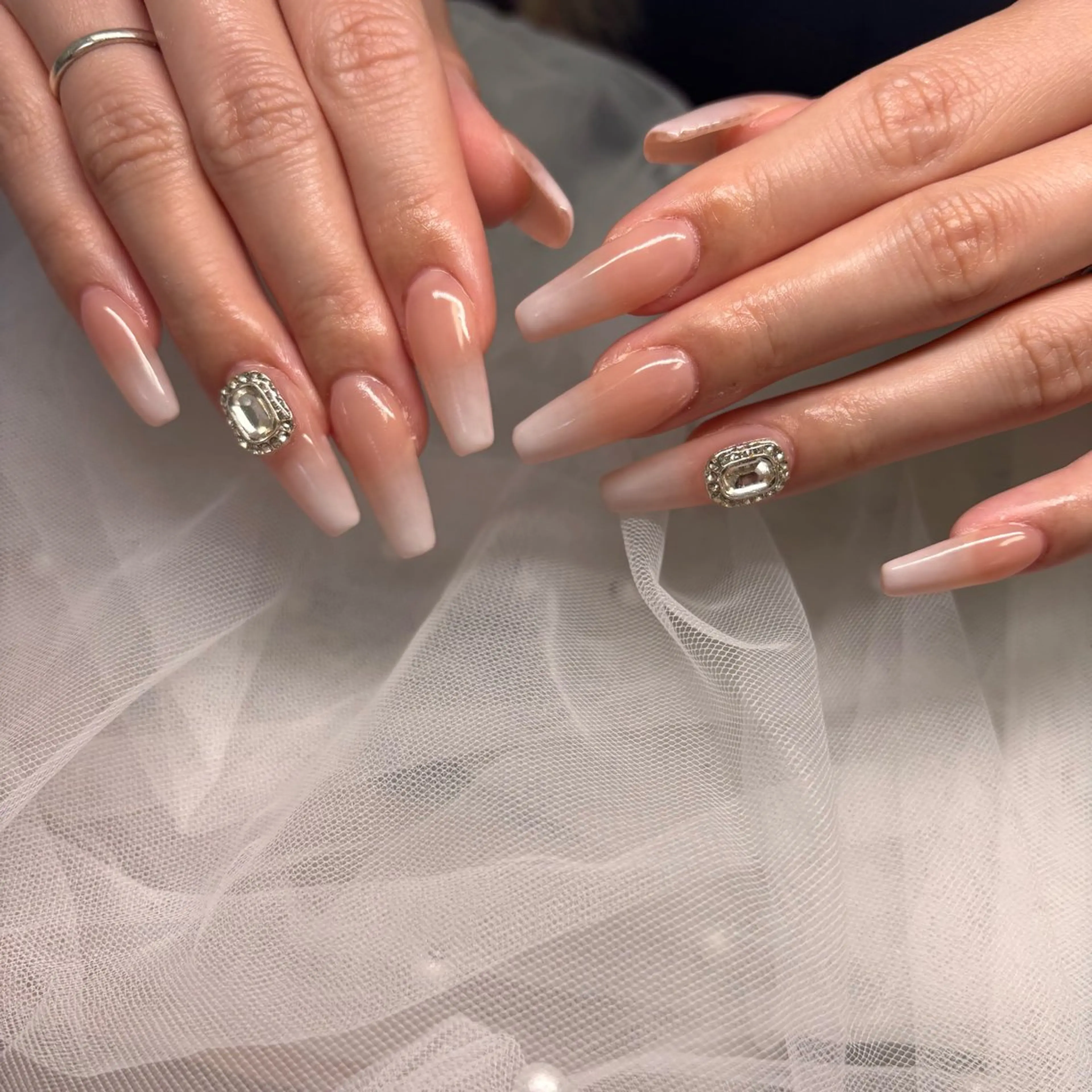 ネイル ハンドネイル RE💟N.NAIL ラテン系お姉さんのネイルデザイン