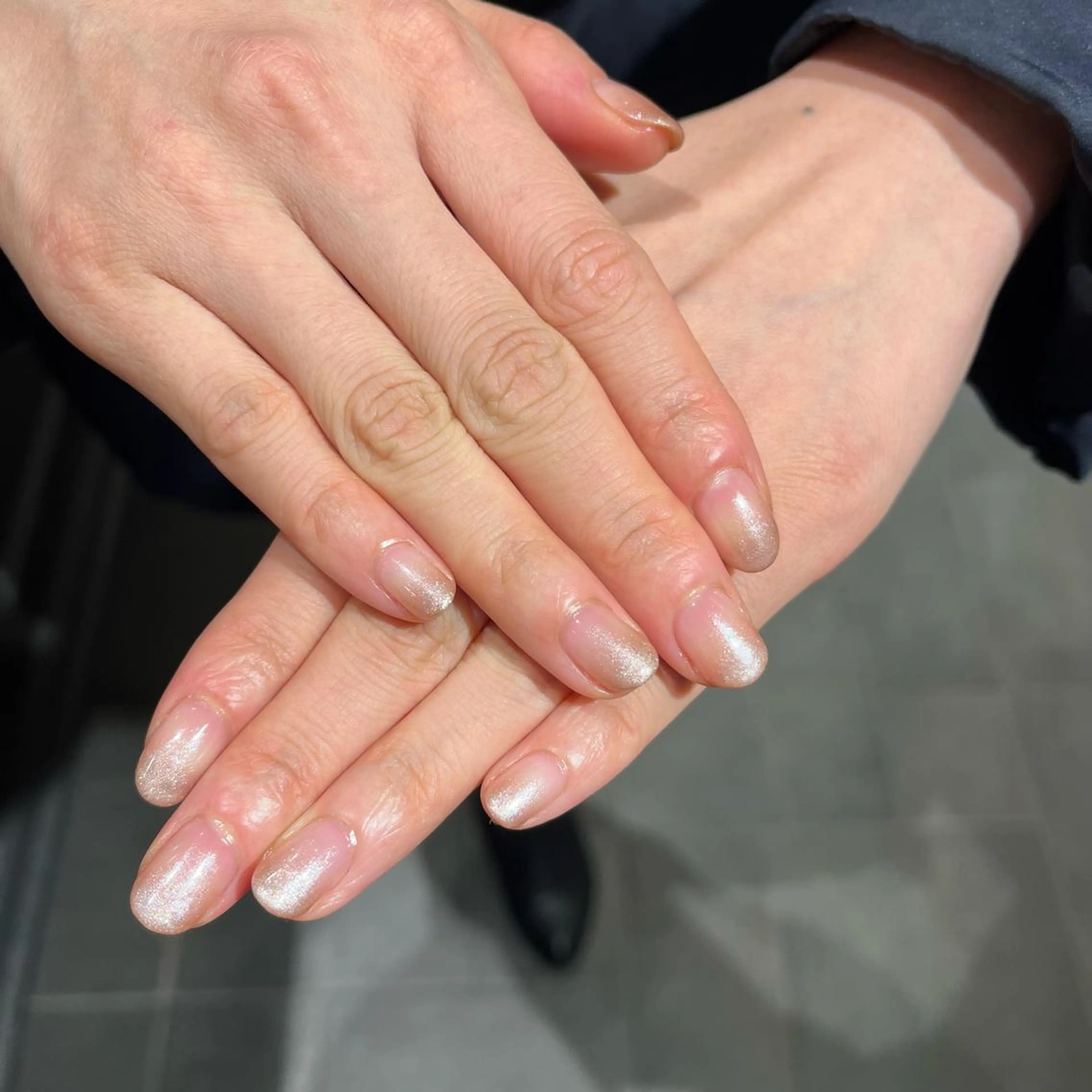 ネイル ジェルネイル グラデーション パラジェル 鈴木 里奈のネイルデザイン