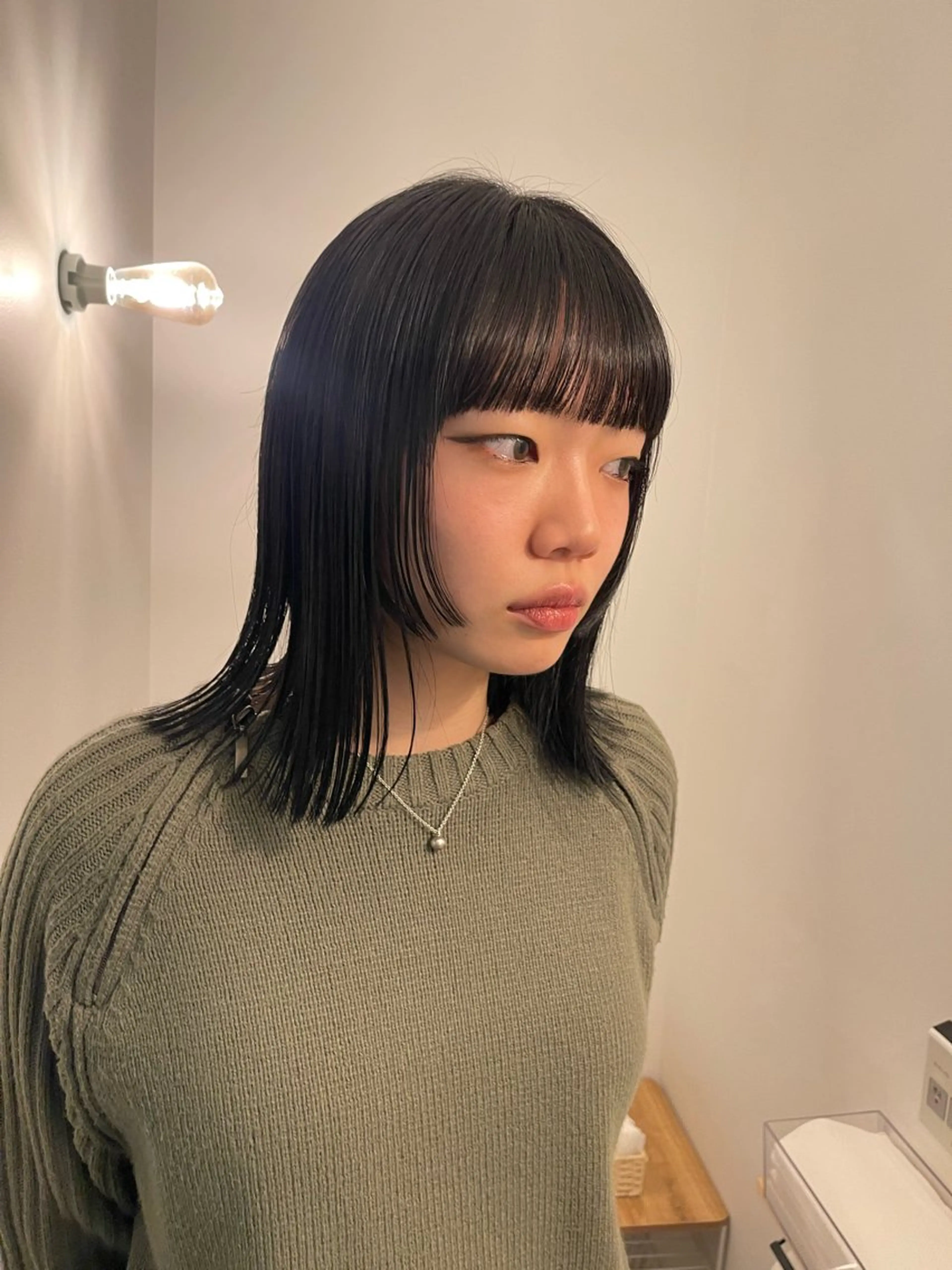 ミディアム ano @anomukuiのヘアスタイル