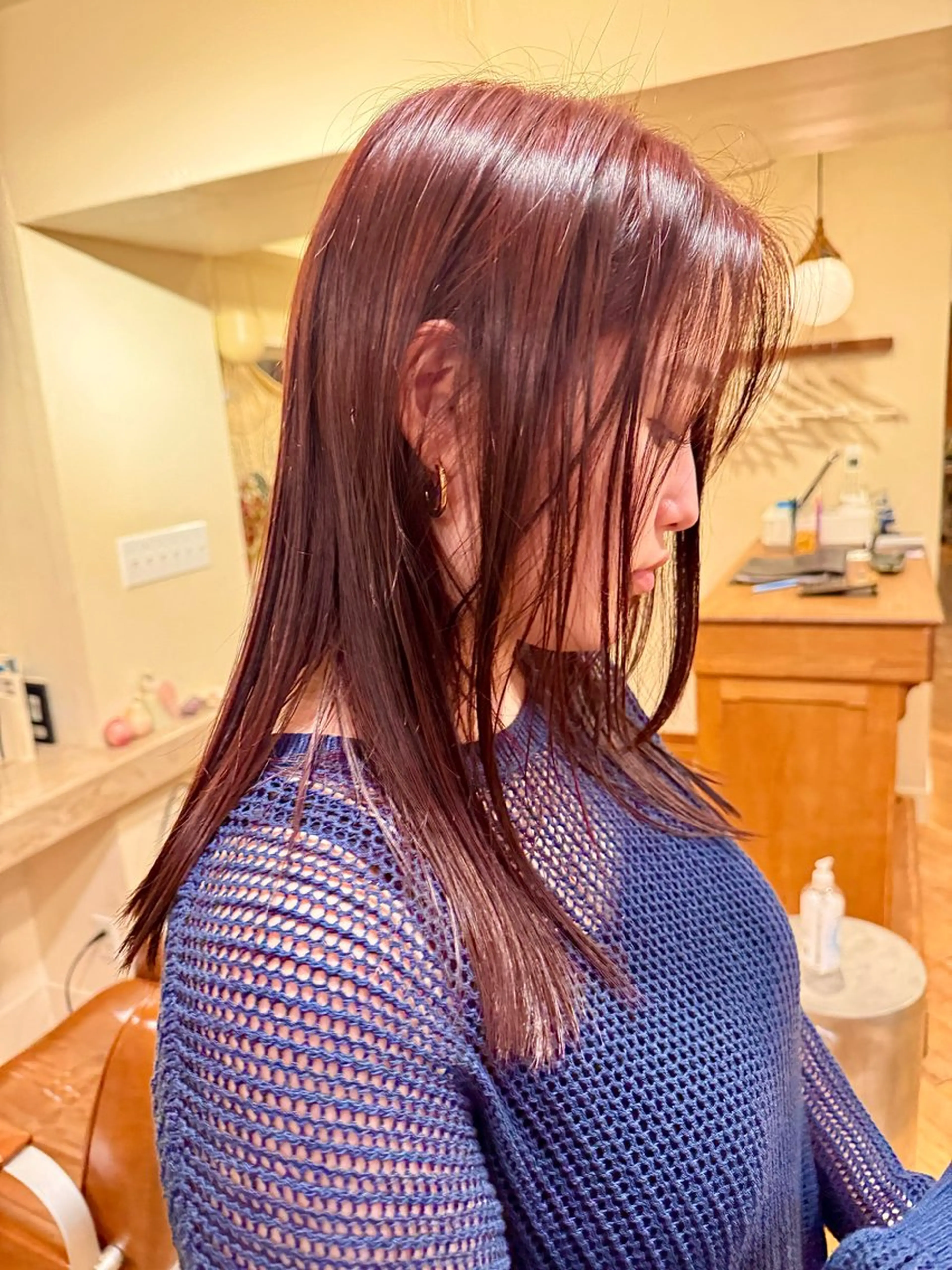 カラー 藤川 りんとのヘアスタイル