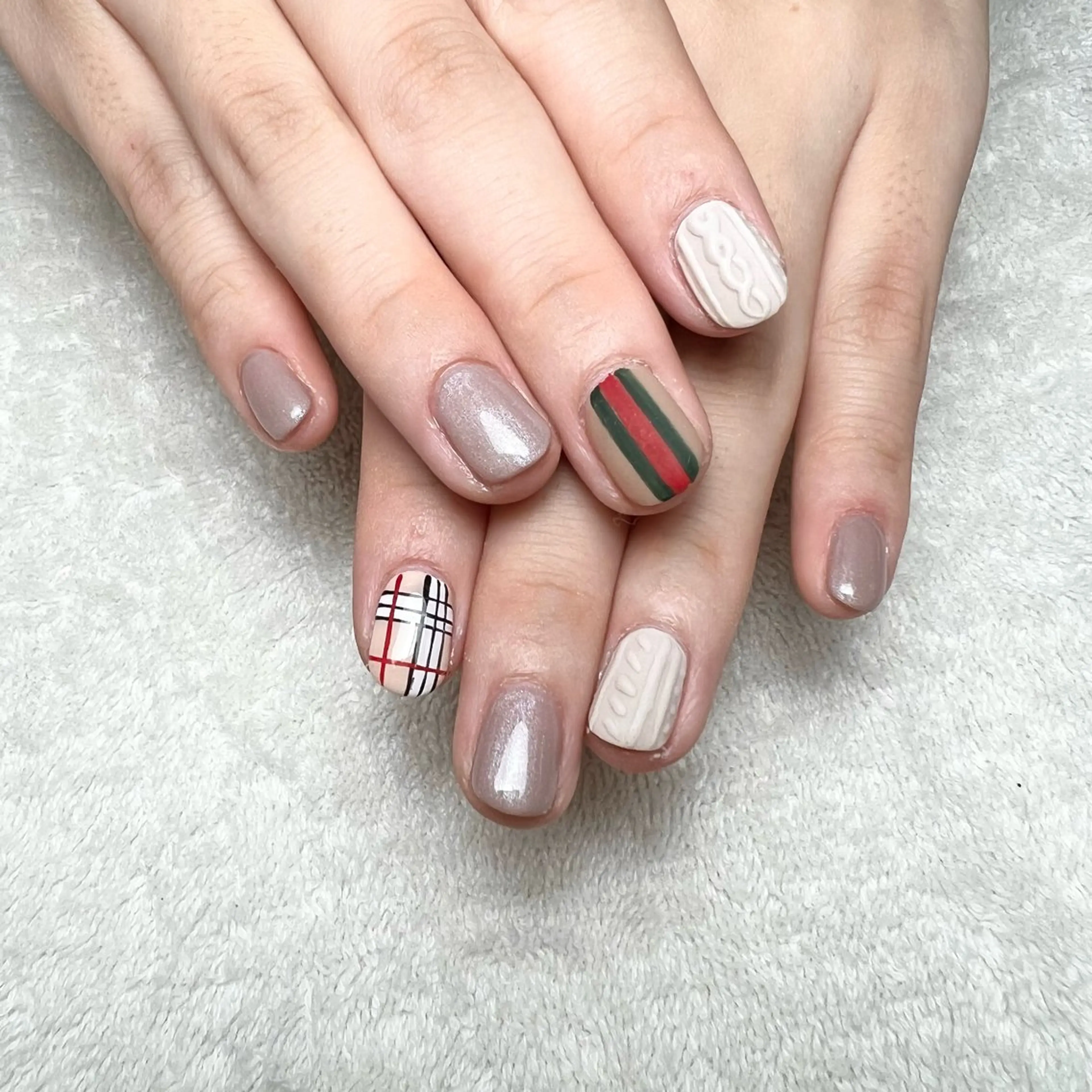 ネイル 冬ネイル ハンドネイル COCO+所属・COCO +のエステ・リラクイメージ