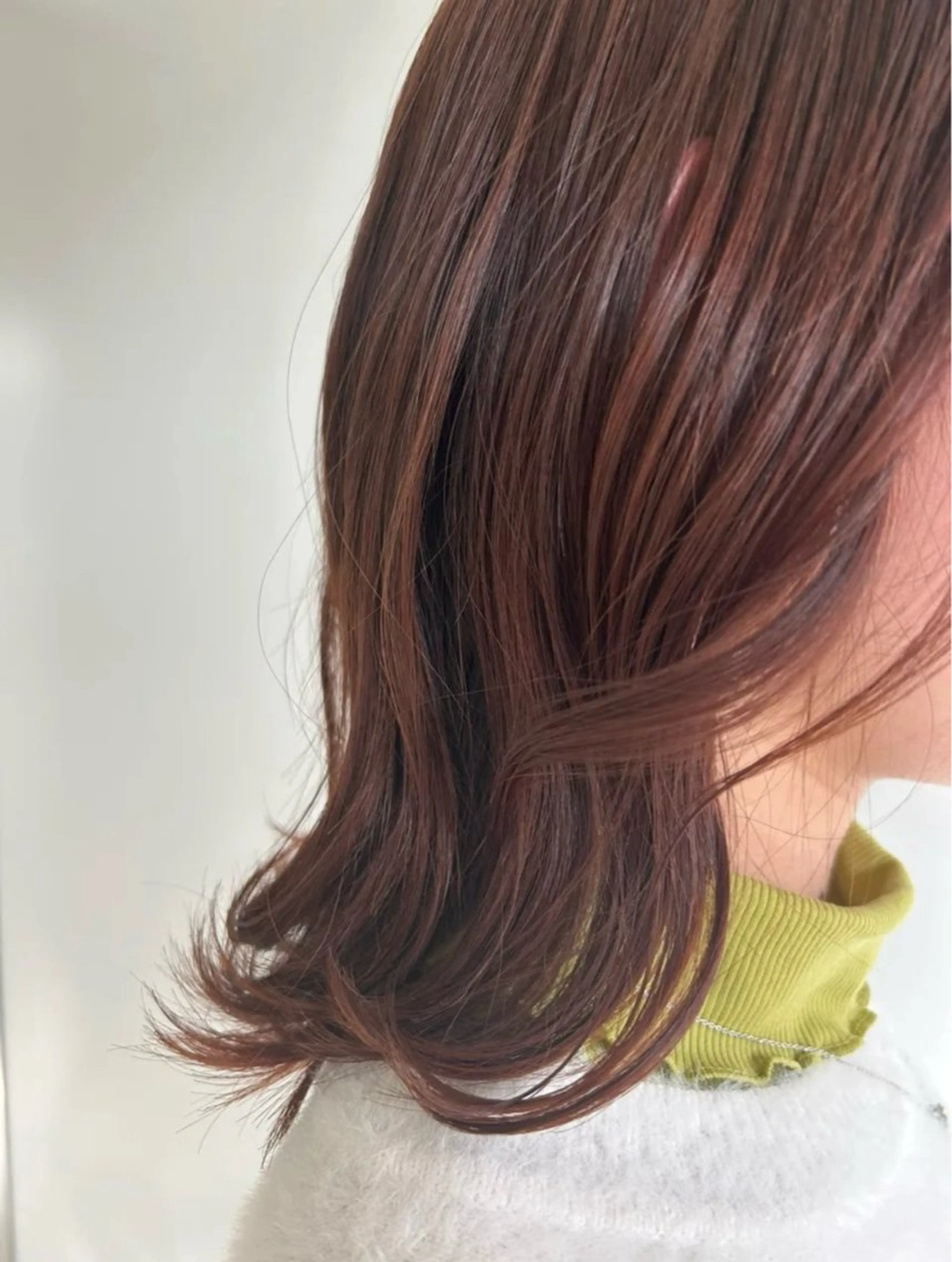 ミディアム カラー ブラウンカラー ピンクカラー ピンクブラウン ダリー所属・Dali manaのヘアスタイル