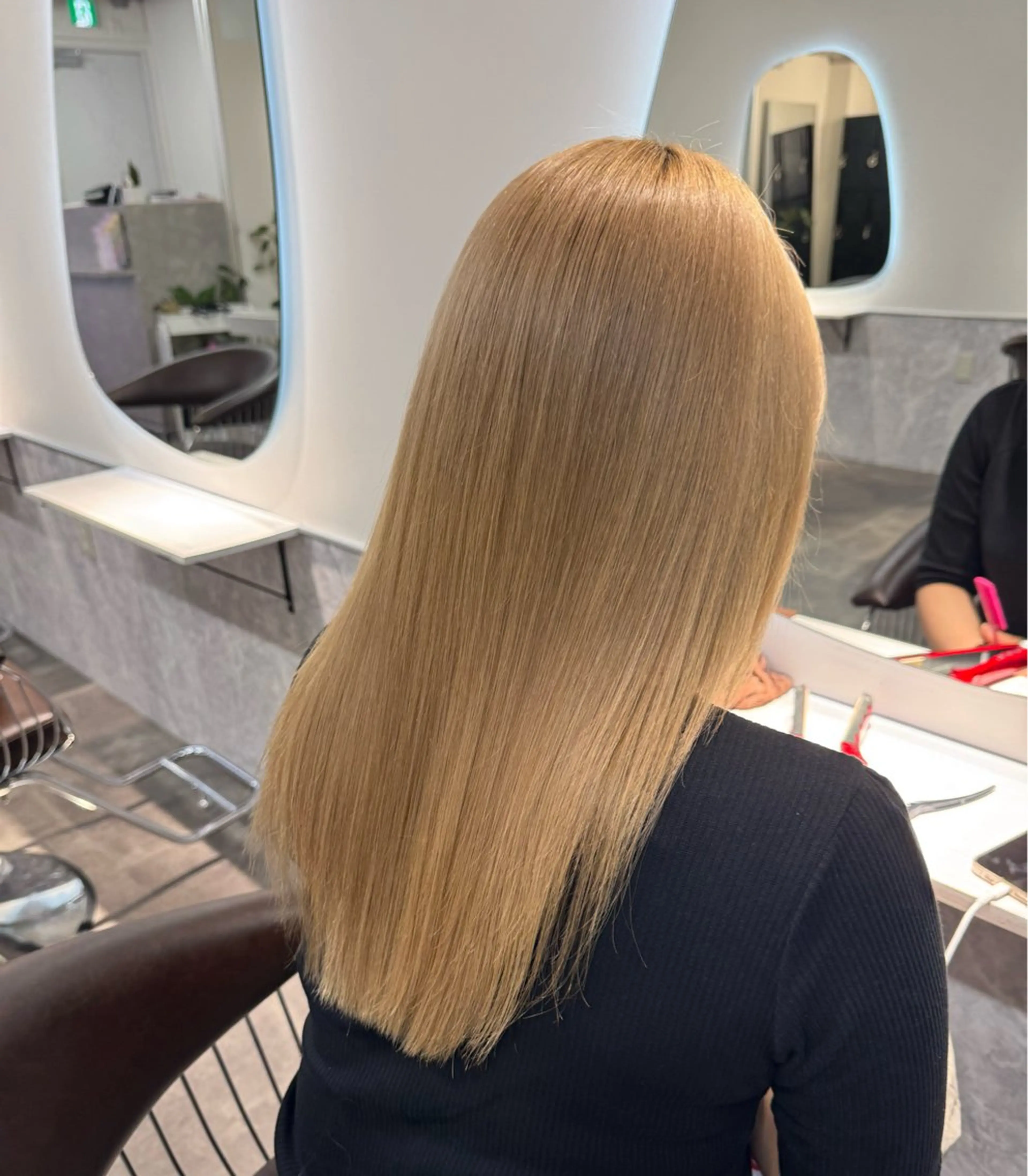 ロング カラー ブリーチ トリートメント ヘアカラー 透明感カラー🫧/ ゆうなのヘアスタイル