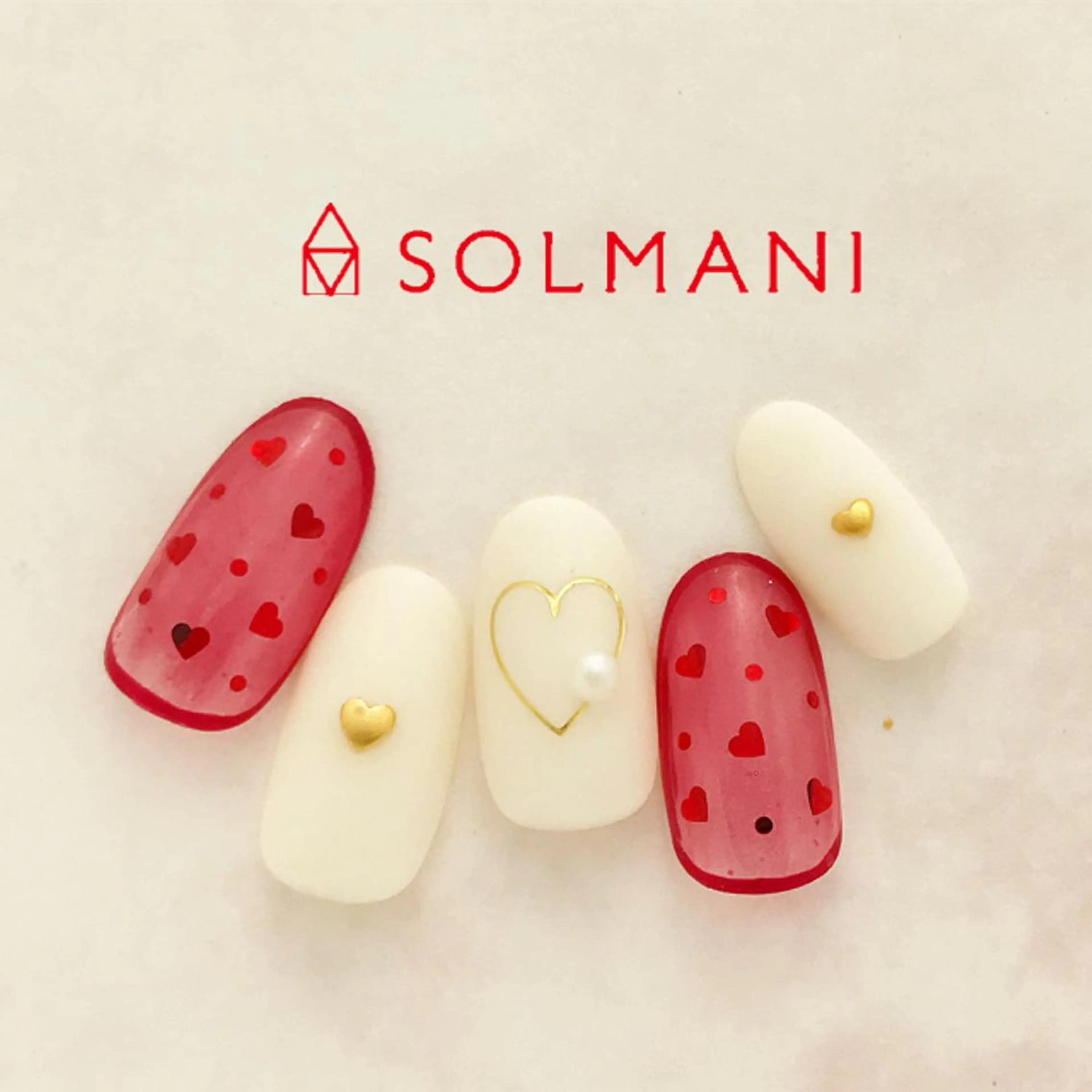 ネイル SOLMANI 予約担当のネイルデザイン