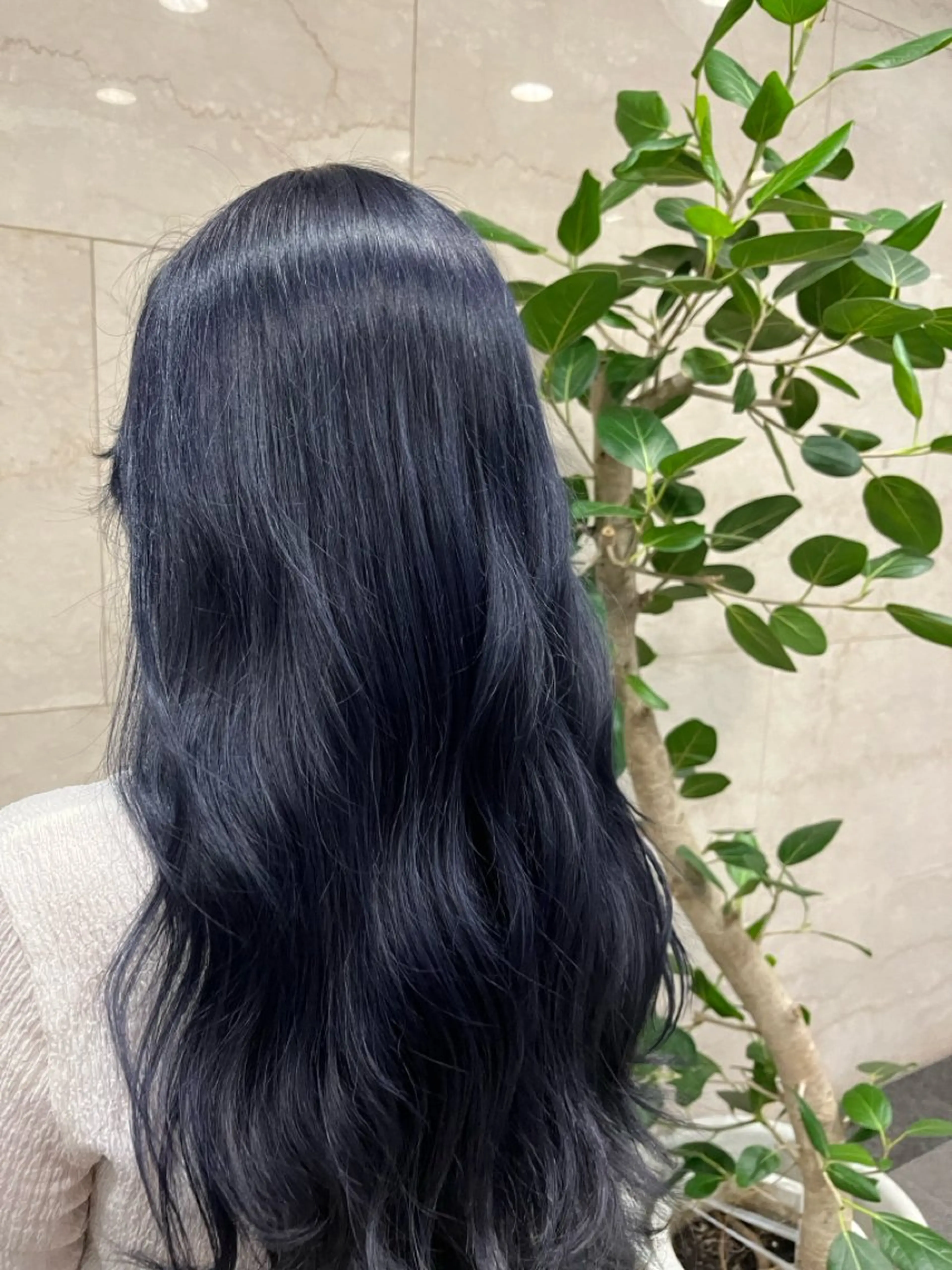 ロング 透明感カラー /ブリーチ/髪質改善のヘアスタイル