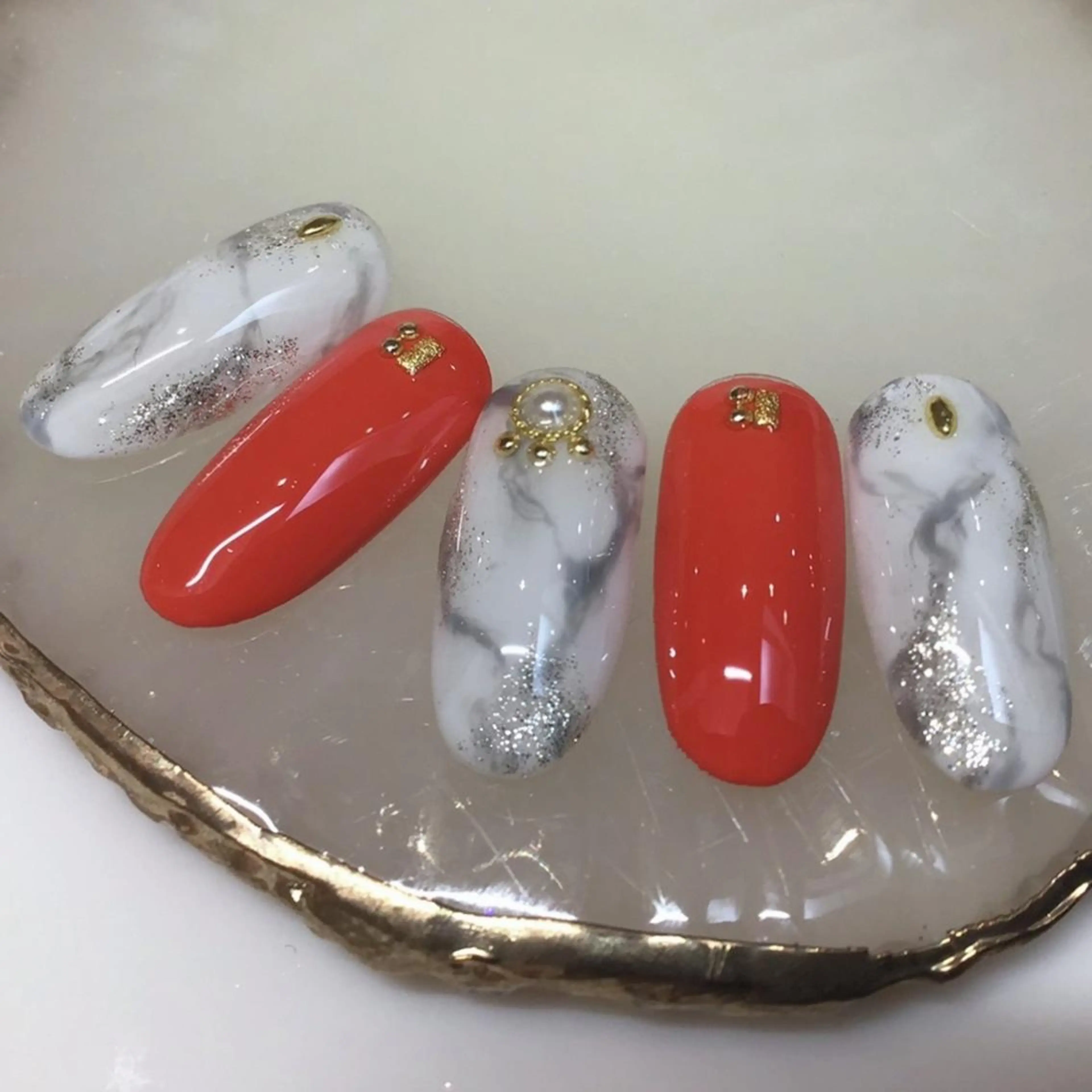 ネイル 大理石ネイル(マーブル) オレンジ Carrefour Lir Nail 草加所属・カルフール リル MOEのネイルデザイン