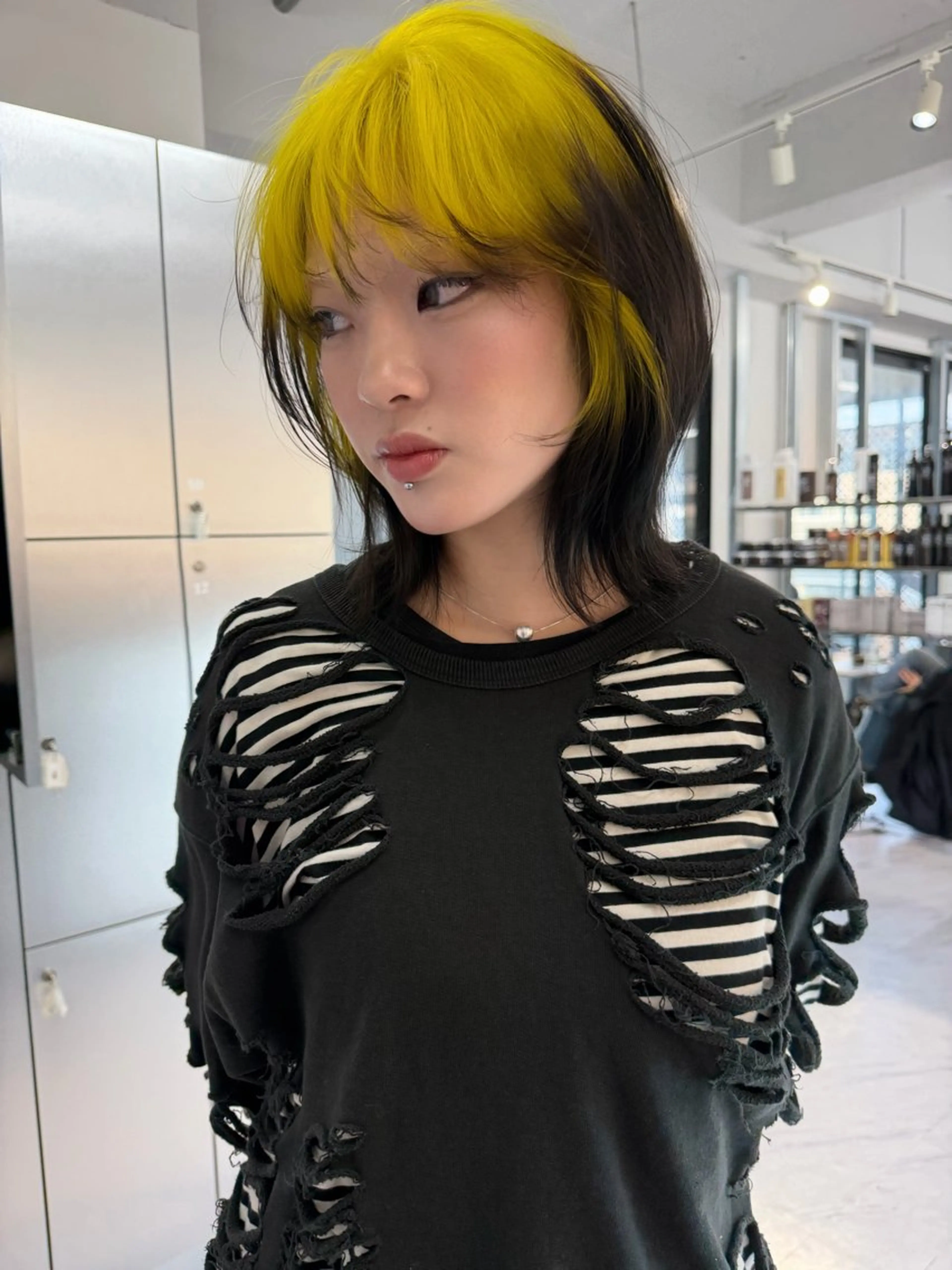 ミディアム カラー ベージュカラー ブリーチ ケアブリーチ デザインカラー ダブルカラー ヘアカラー トリートメント TATSUブリーチ/ ミルクティーベージュのヘアスタイル