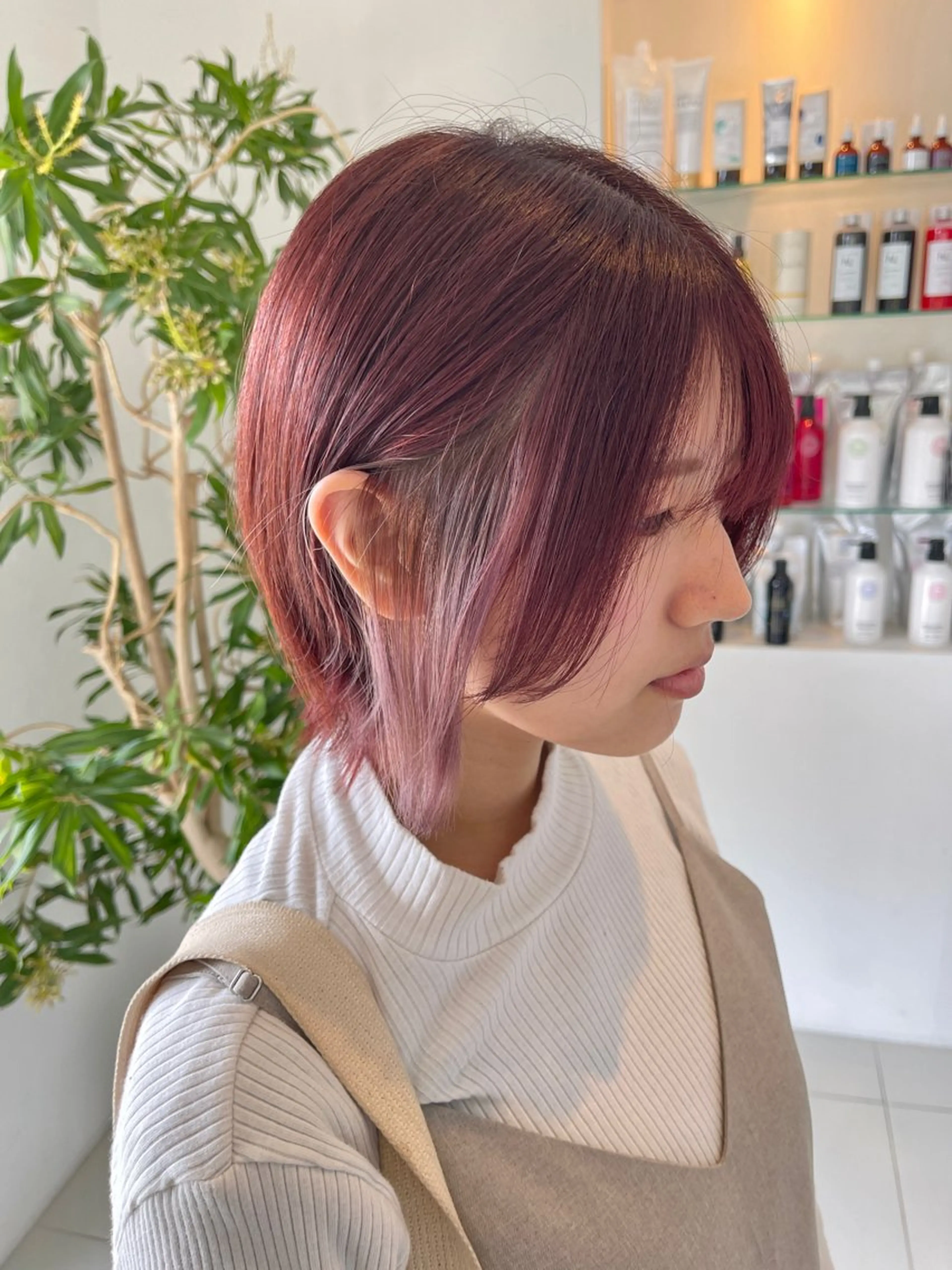 ミディアム カット ヘアカラー トリートメント 三好 達也のヘアスタイル