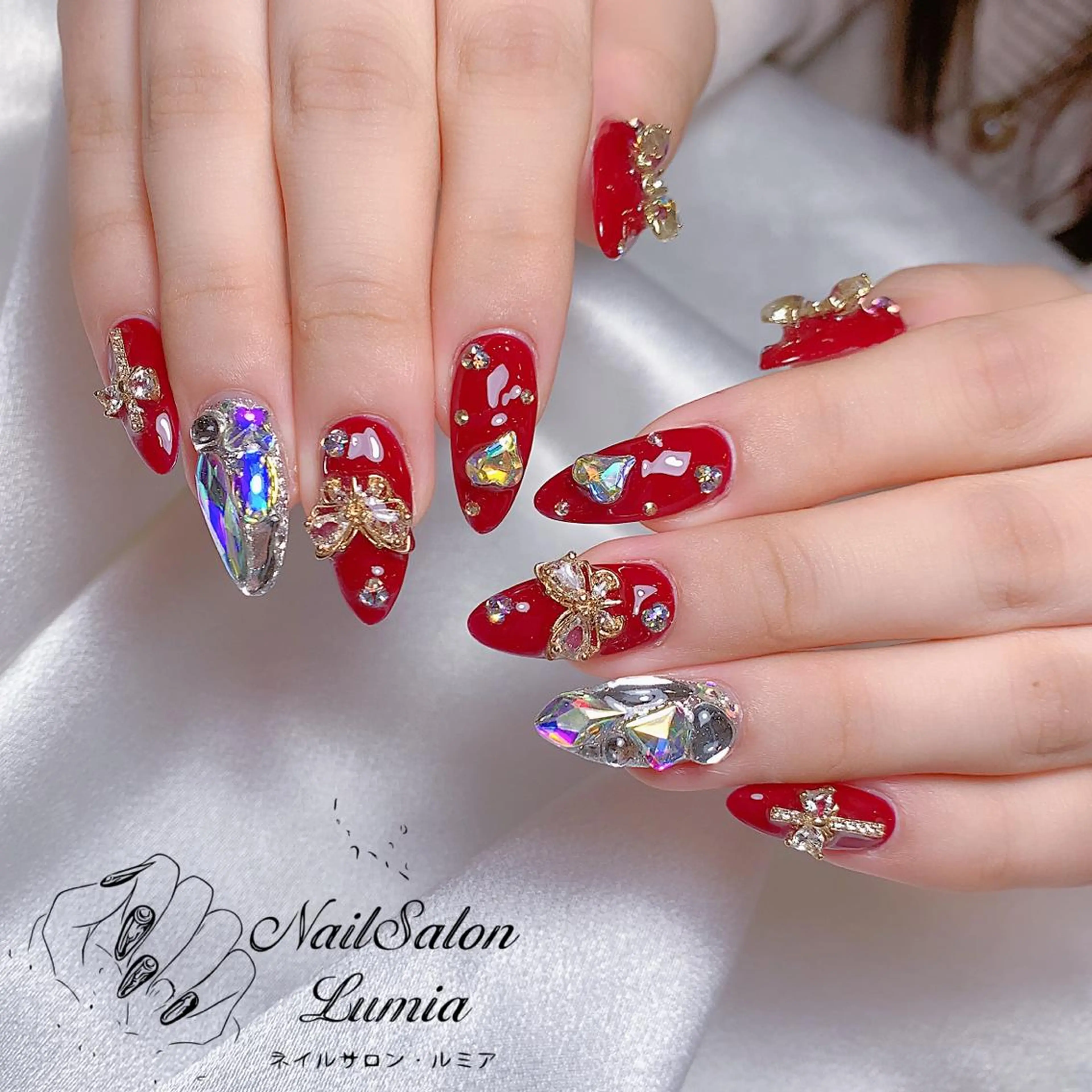 ネイル ハンドネイル ネイルサロン ルミア Lumia 店長のネイルデザイン