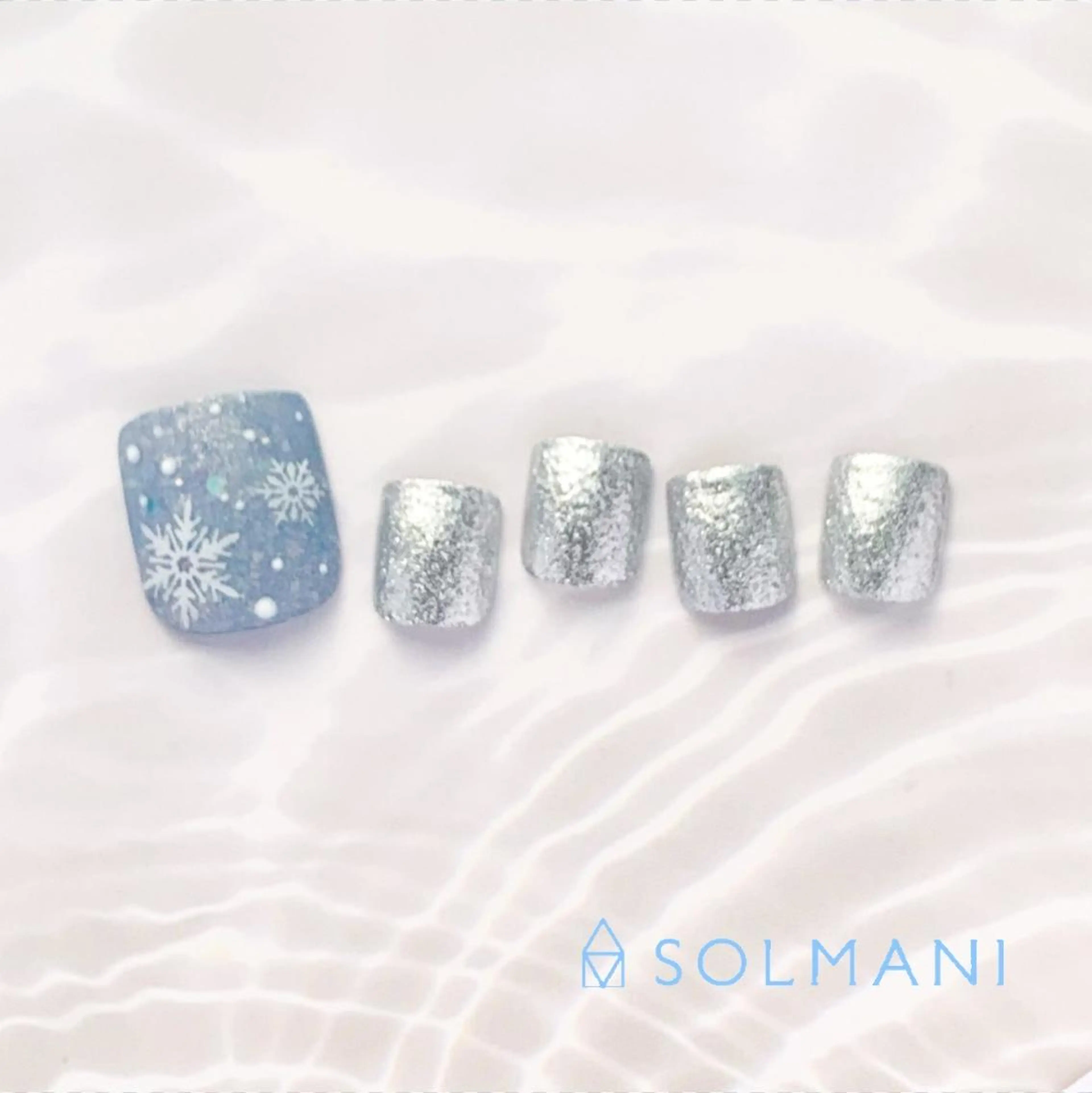ネイル フットネイル SOLMANI 予約担当のネイルデザイン