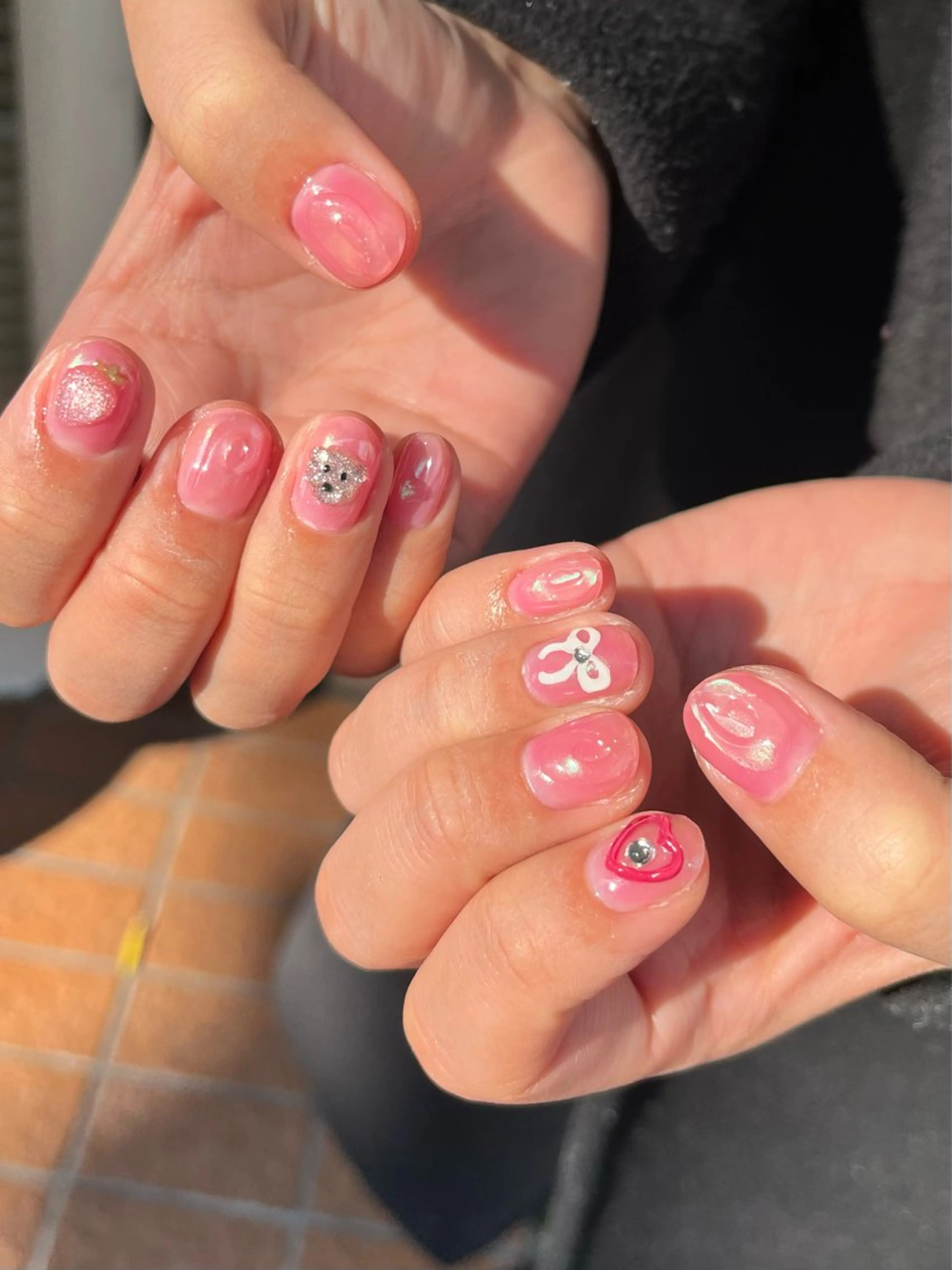 ネイル オーロラネイル ニュアンスネイル ぷっくりネイル ハンドネイル ballie／小野原 なつみのネイルデザイン