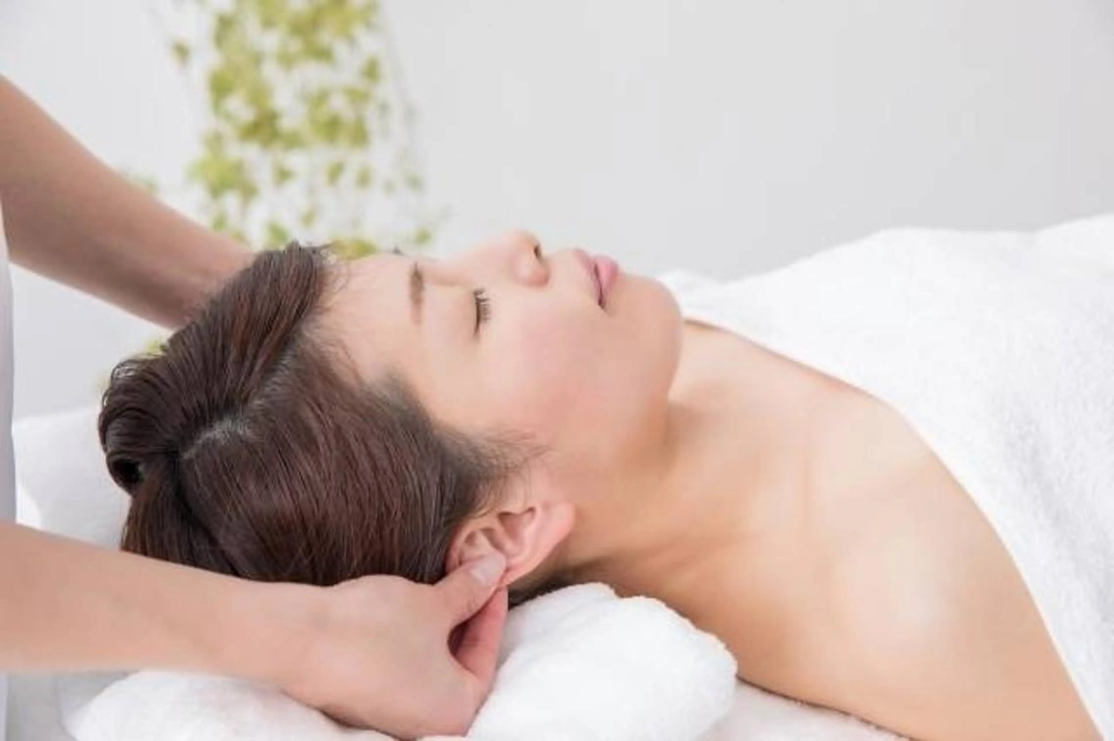 耳リフレクソロジー(頭痛、肩こり、腰痛、眼精疲労、冷え症、自律神経の乱れ、ストレス、不眠、むくみ、美肌、リフトアップ等)の写真