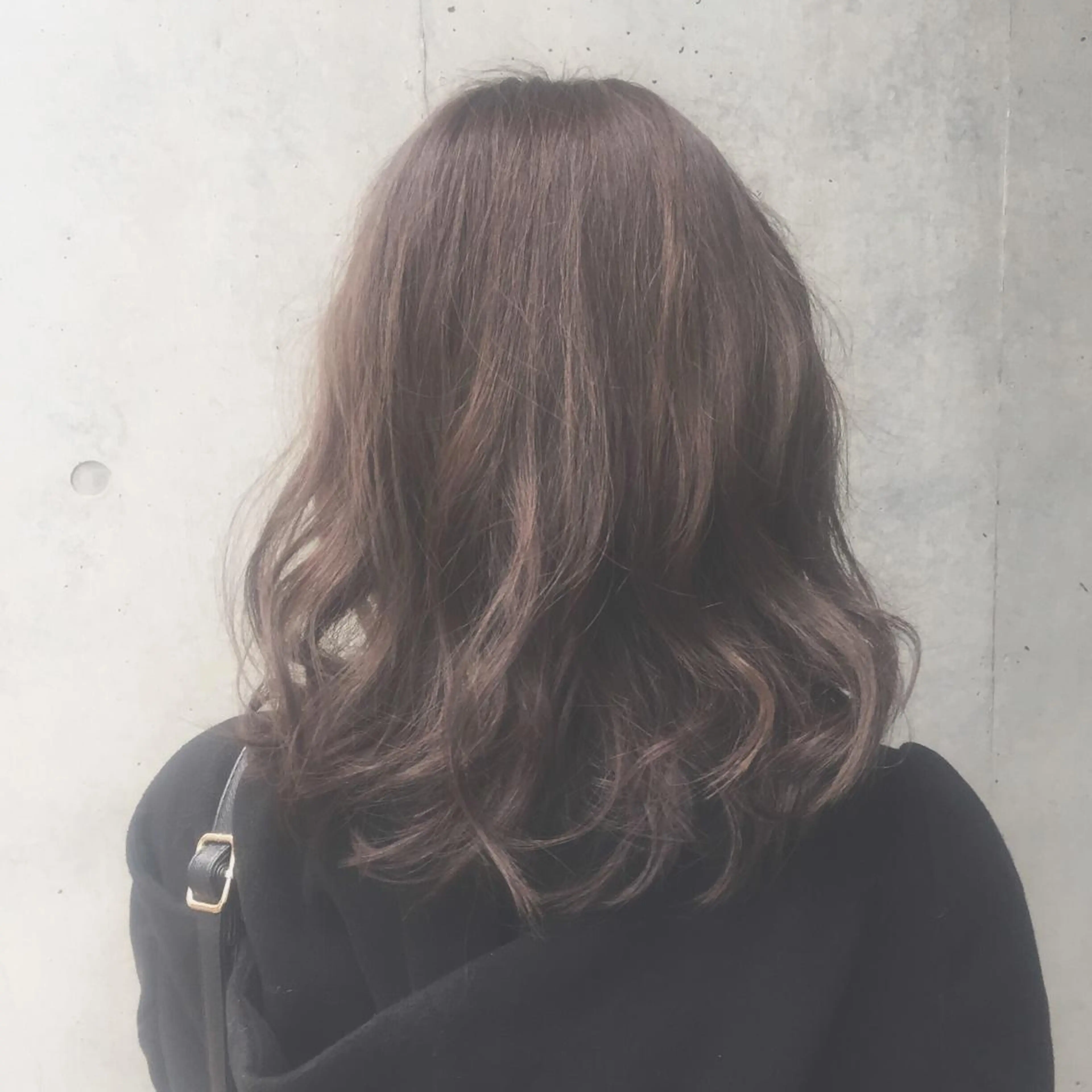 カラー イルミナカラー 井上 美奈子のヘアスタイル